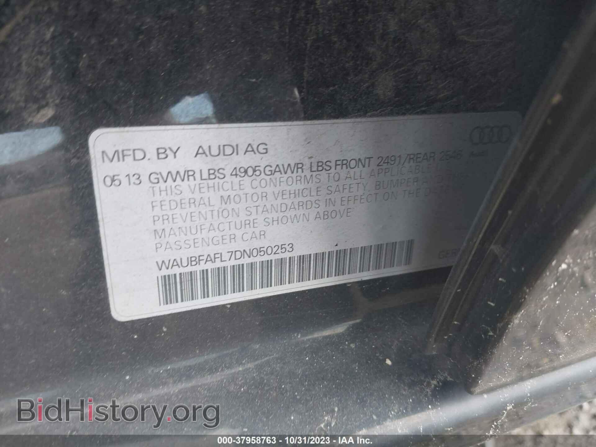 2013 AUDI A4 - VIN: WAUBFAFL7DN050253 - Фото 9