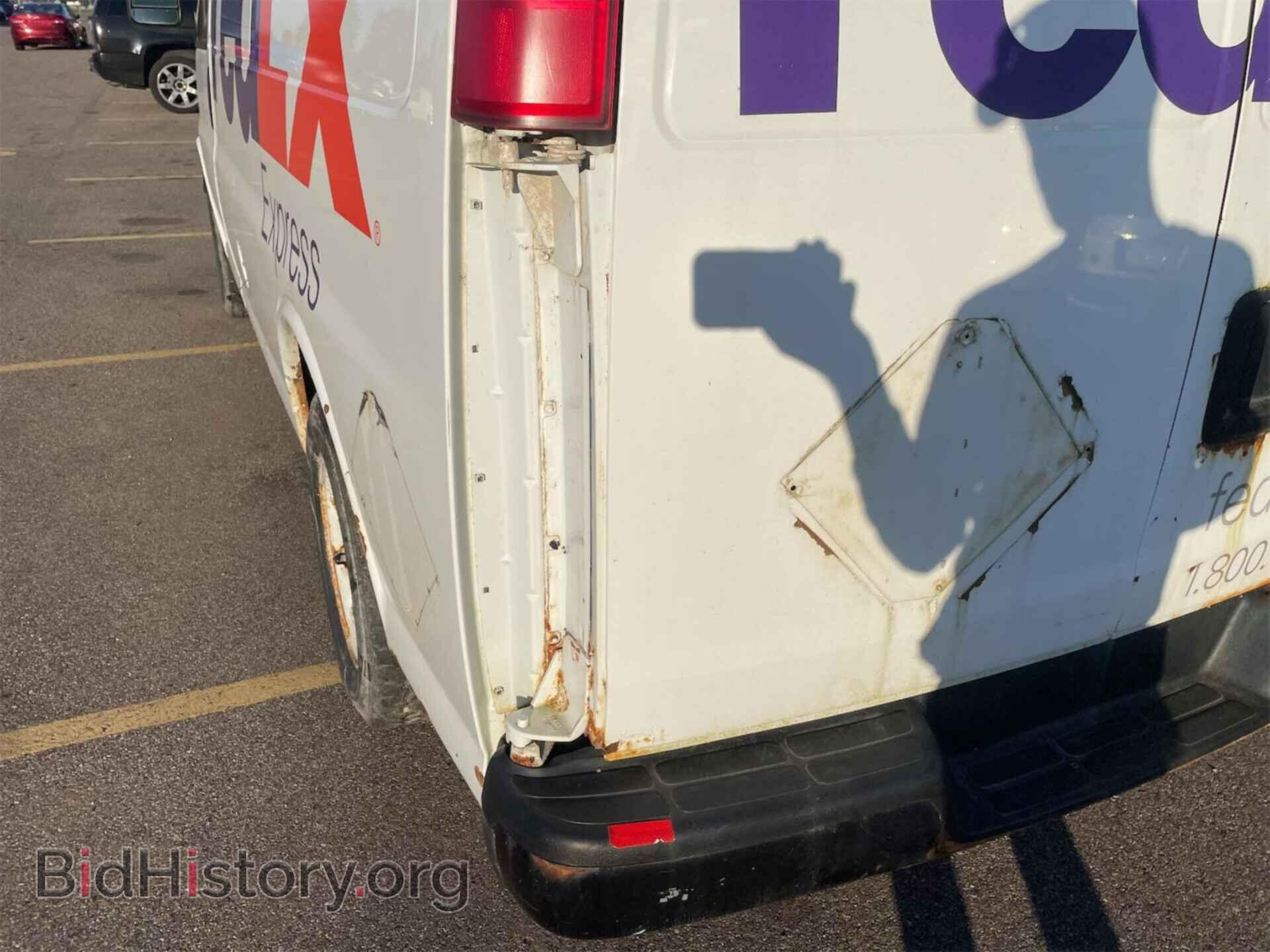 Photo 1GTS8AF4XC1184122 - GMC SAVANA 2012