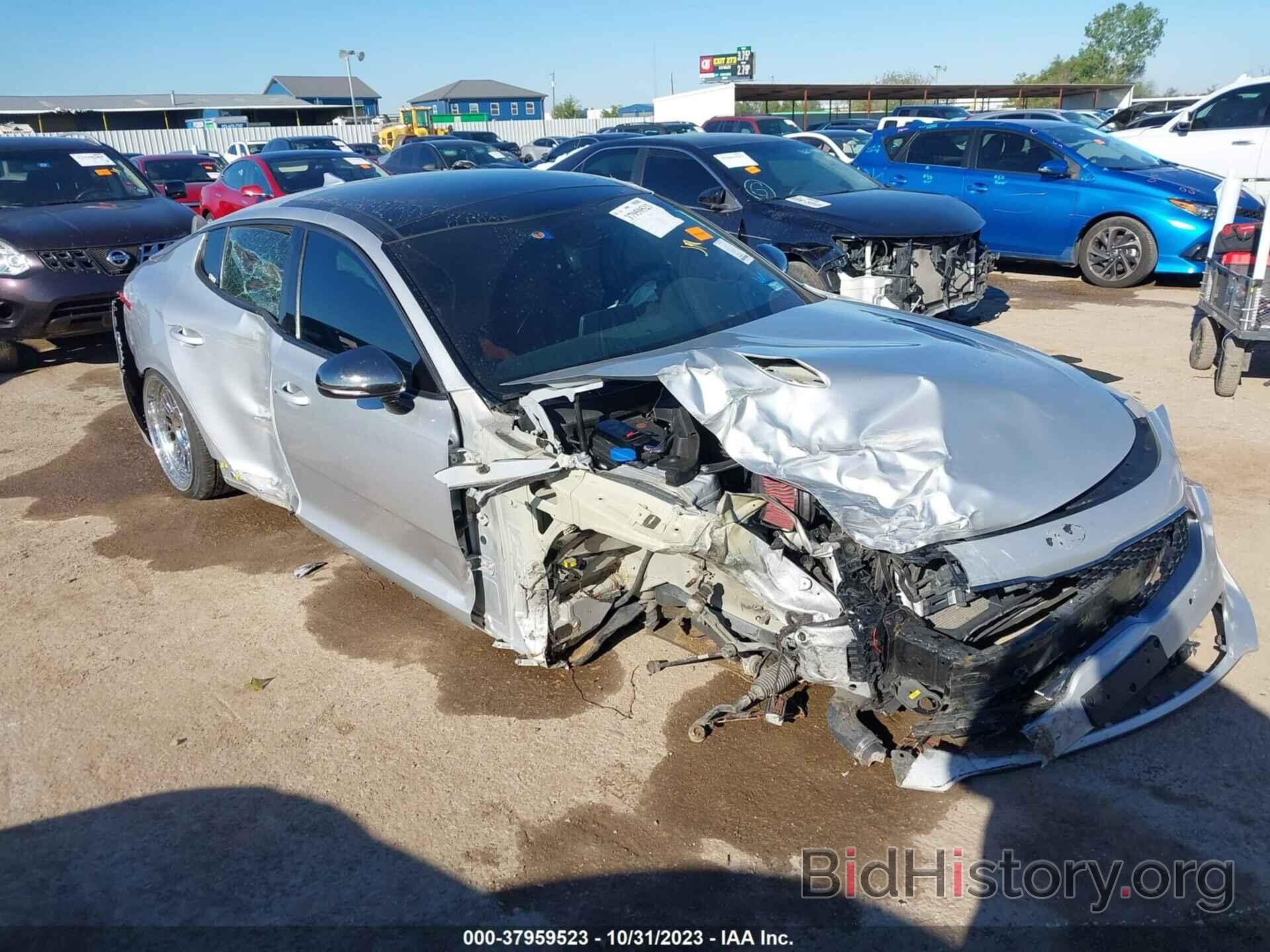 Photo KNAE45LC2J6018122 - KIA STINGER 2018