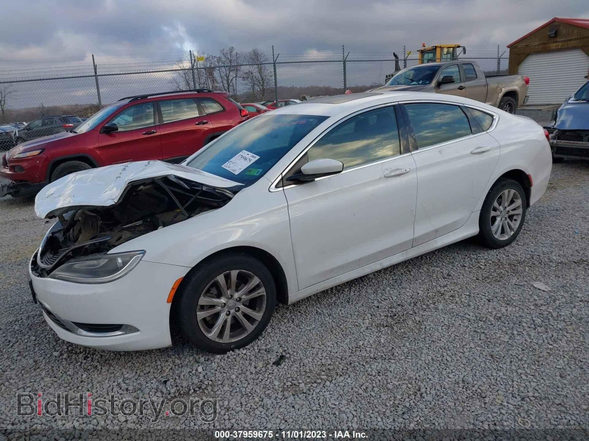 2015 CHRYSLER 200 - VIN: 1C3CCCAB3FN601313 - Фото 2