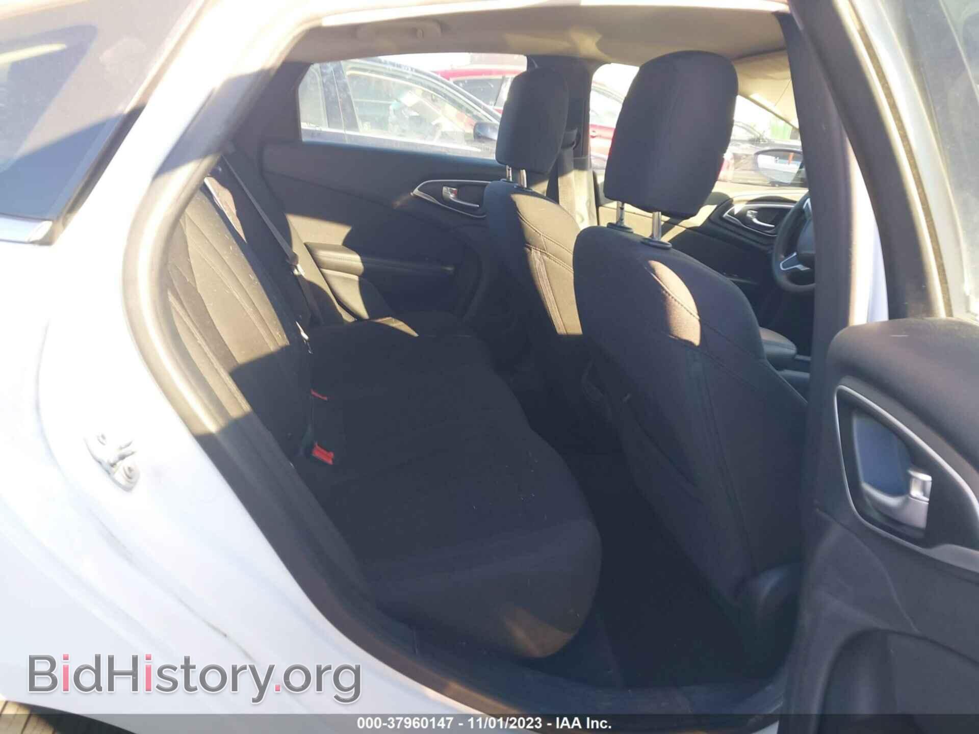 2015 CHRYSLER 200 - VIN: 1C3CCCAB7FN561740 - Фото 8