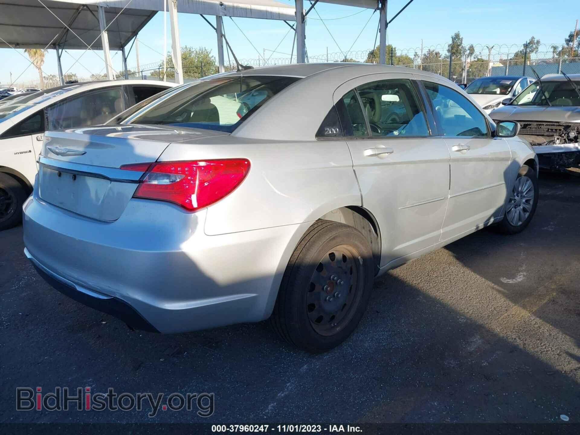 2012 CHRYSLER 200 - VIN: 1C3CCBAB9CN168506 - Фото 4