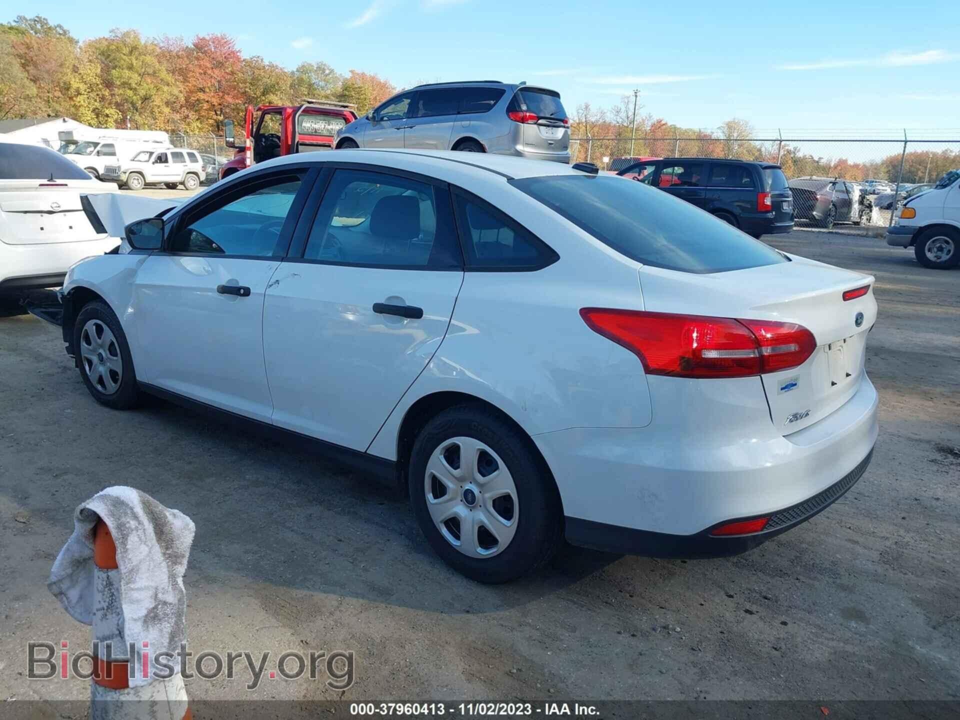 2016 FORD FOCUS - VIN: 1FADP3E26GL331155 - Фото 3