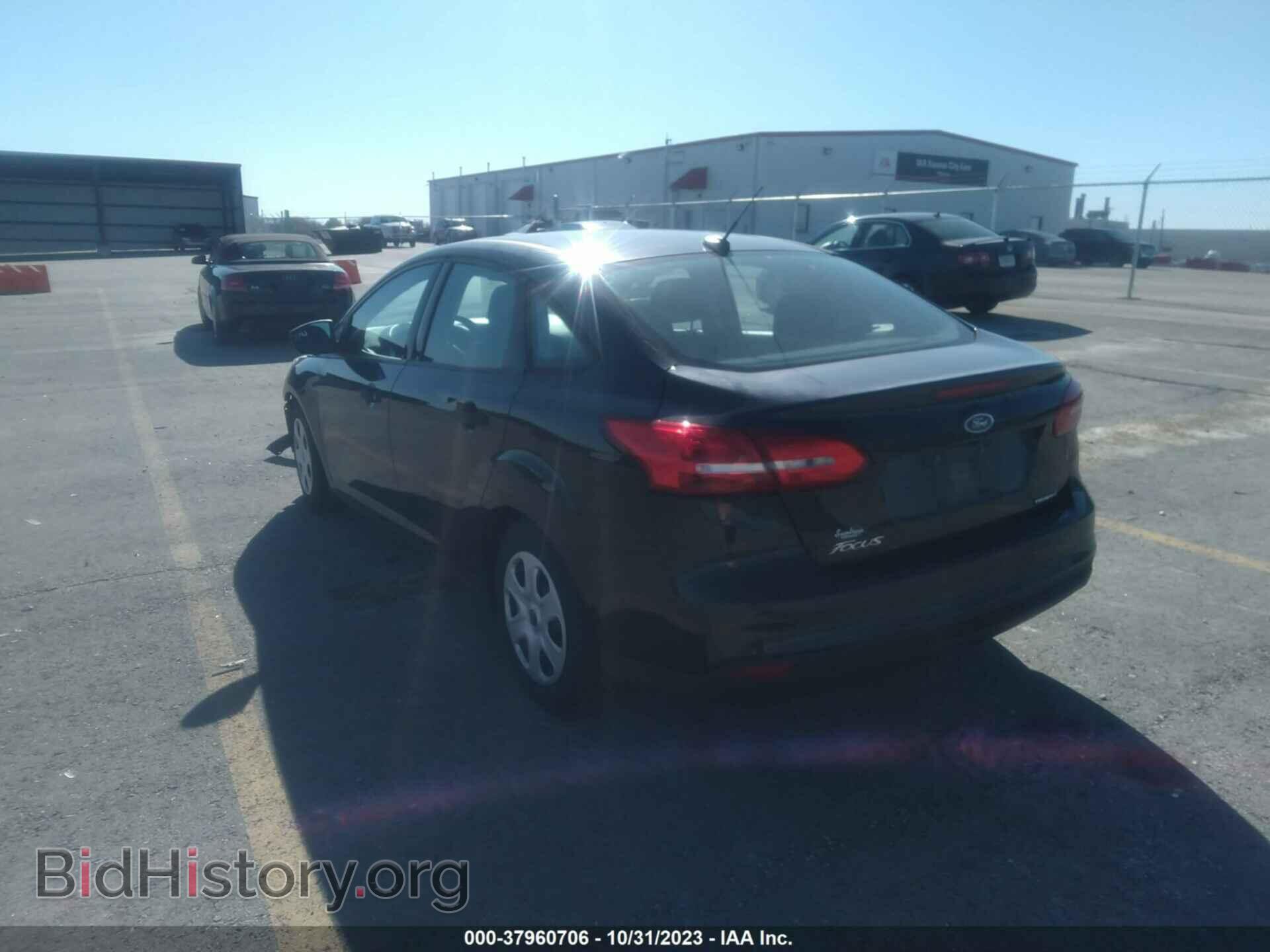 2015 FORD FOCUS - VIN: 1FADP3E25FL323868 - Фото 3