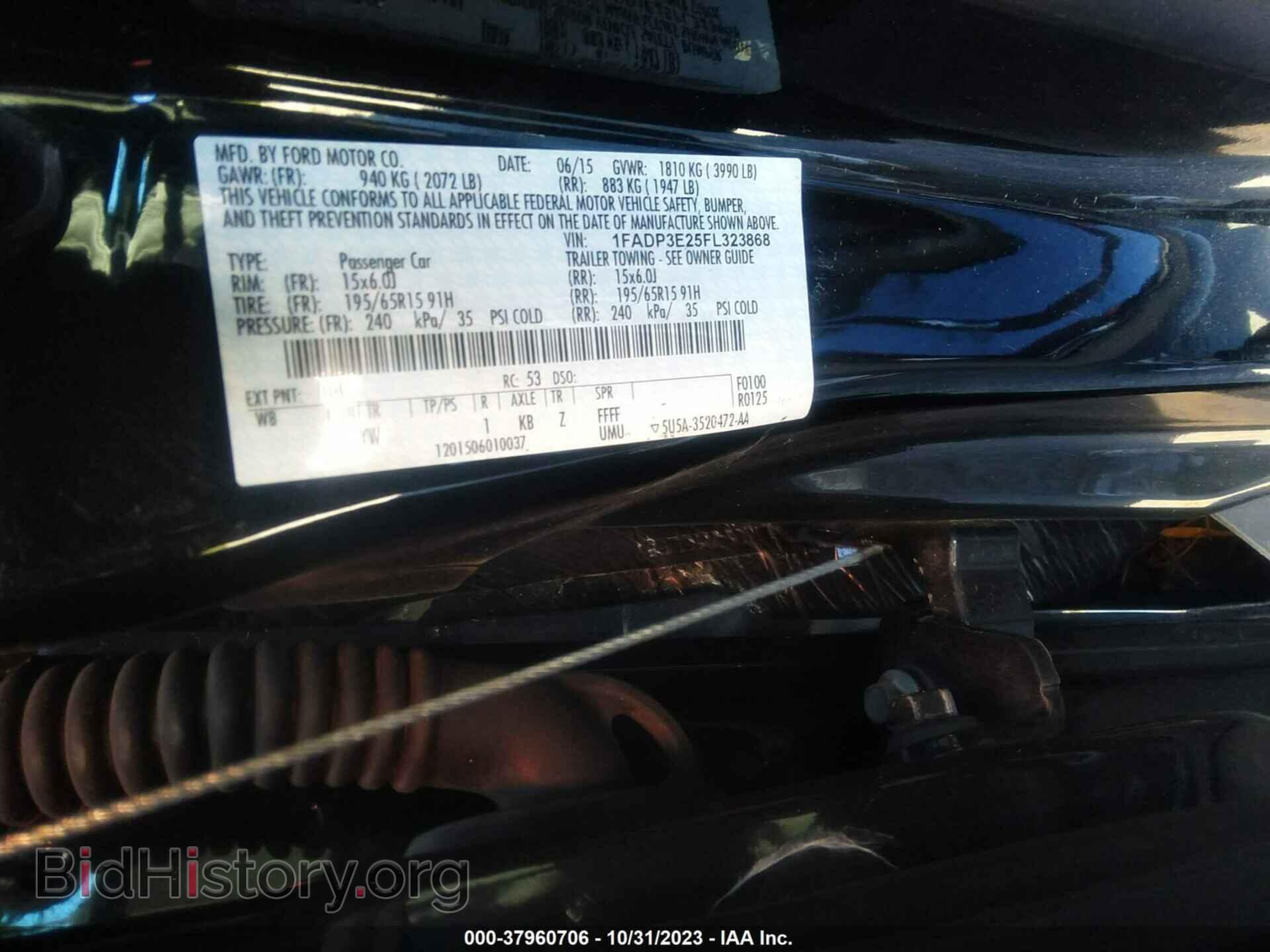 2015 FORD FOCUS - VIN: 1FADP3E25FL323868 - Фото 9