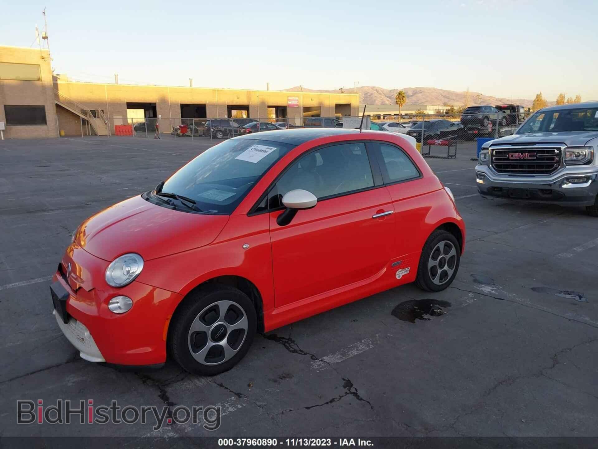 2014 FIAT 500E - VIN: 3C3CFFGEXET245094 - Фото 2