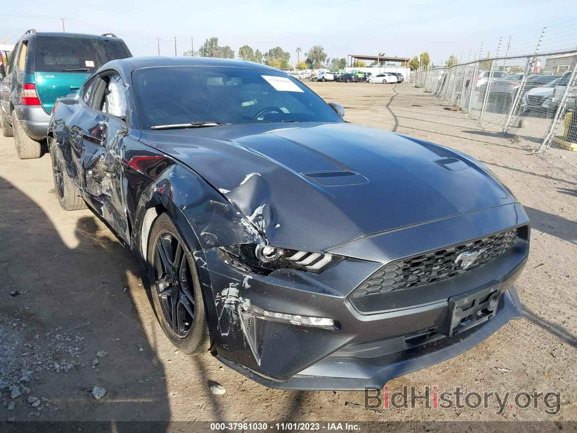Photo 1FA6P8TH9L5131902 - FORD MUSTANG 2020