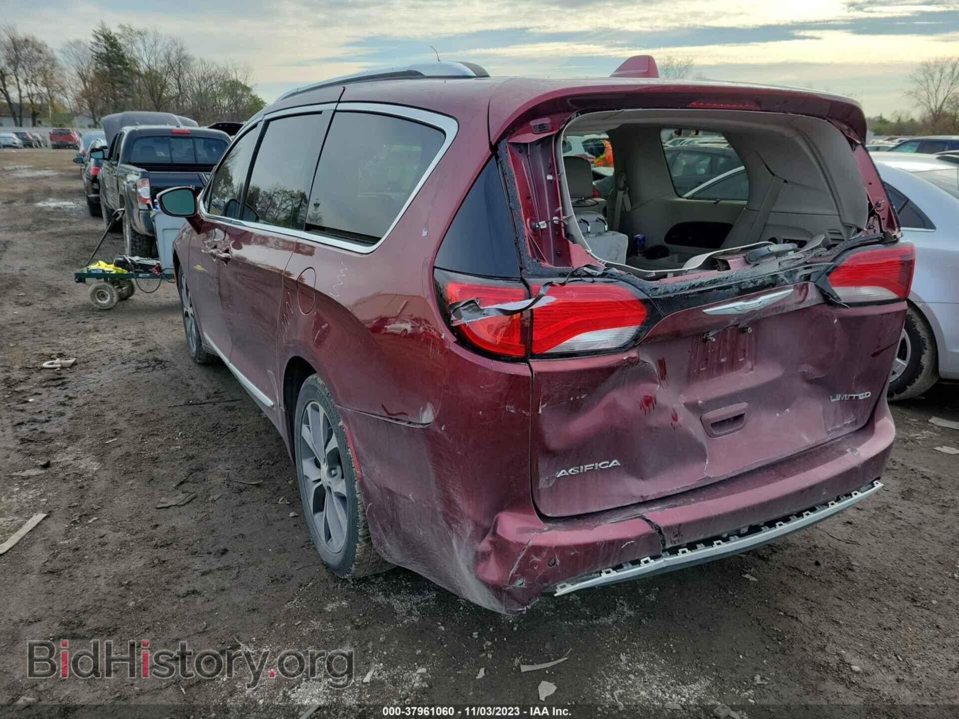 2017 CHRYSLER PACIFICA - VIN: 2C4RC1GG5HR529811 - Фото 3
