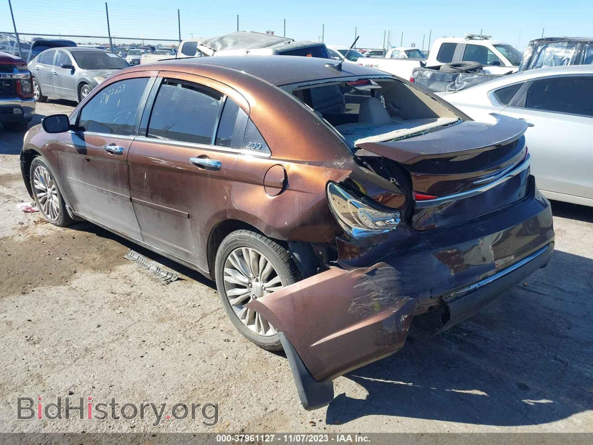 2012 CHRYSLER 200 - VIN: 1C3CCBCG9CN184939 - Фото 3