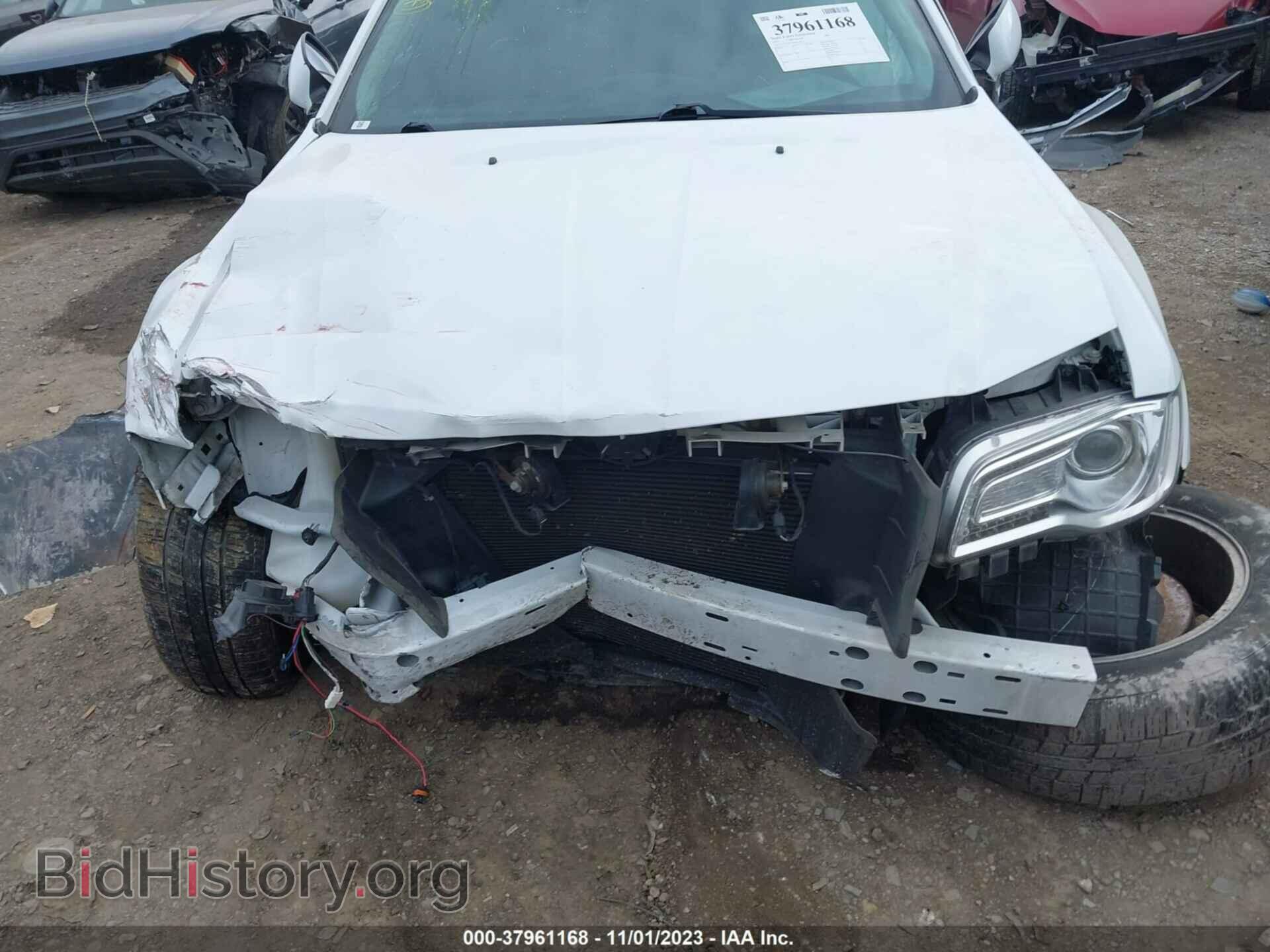 2017 CHRYSLER 300 - VIN: 2C3CCAAG5HH508191 - Фото 13