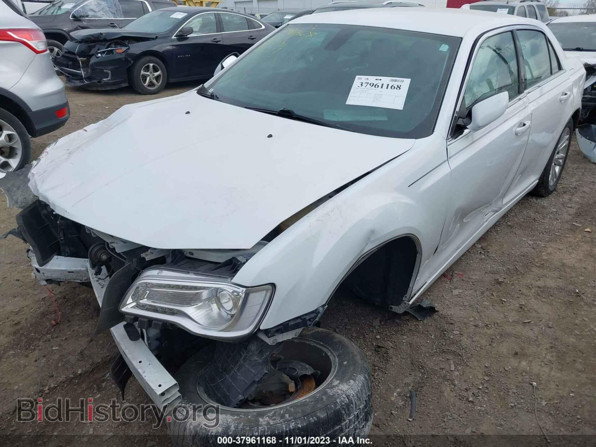 2017 CHRYSLER 300 - VIN: 2C3CCAAG5HH508191 - Фото 6
