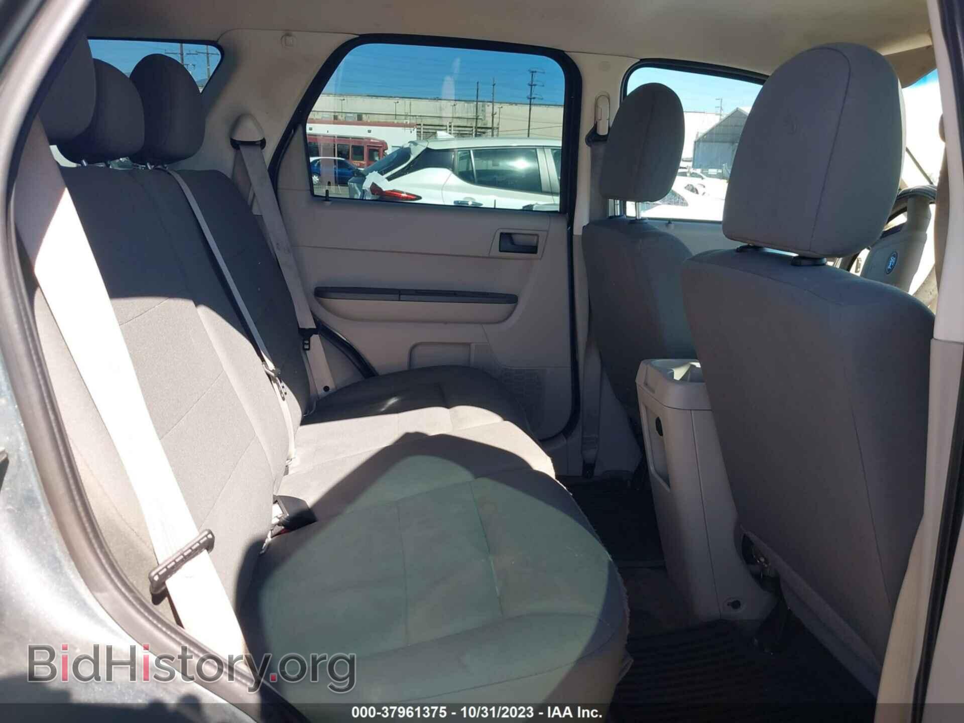 2012 FORD ESCAPE - VIN: 1FMCU0C75CKB53763 - Photo 8