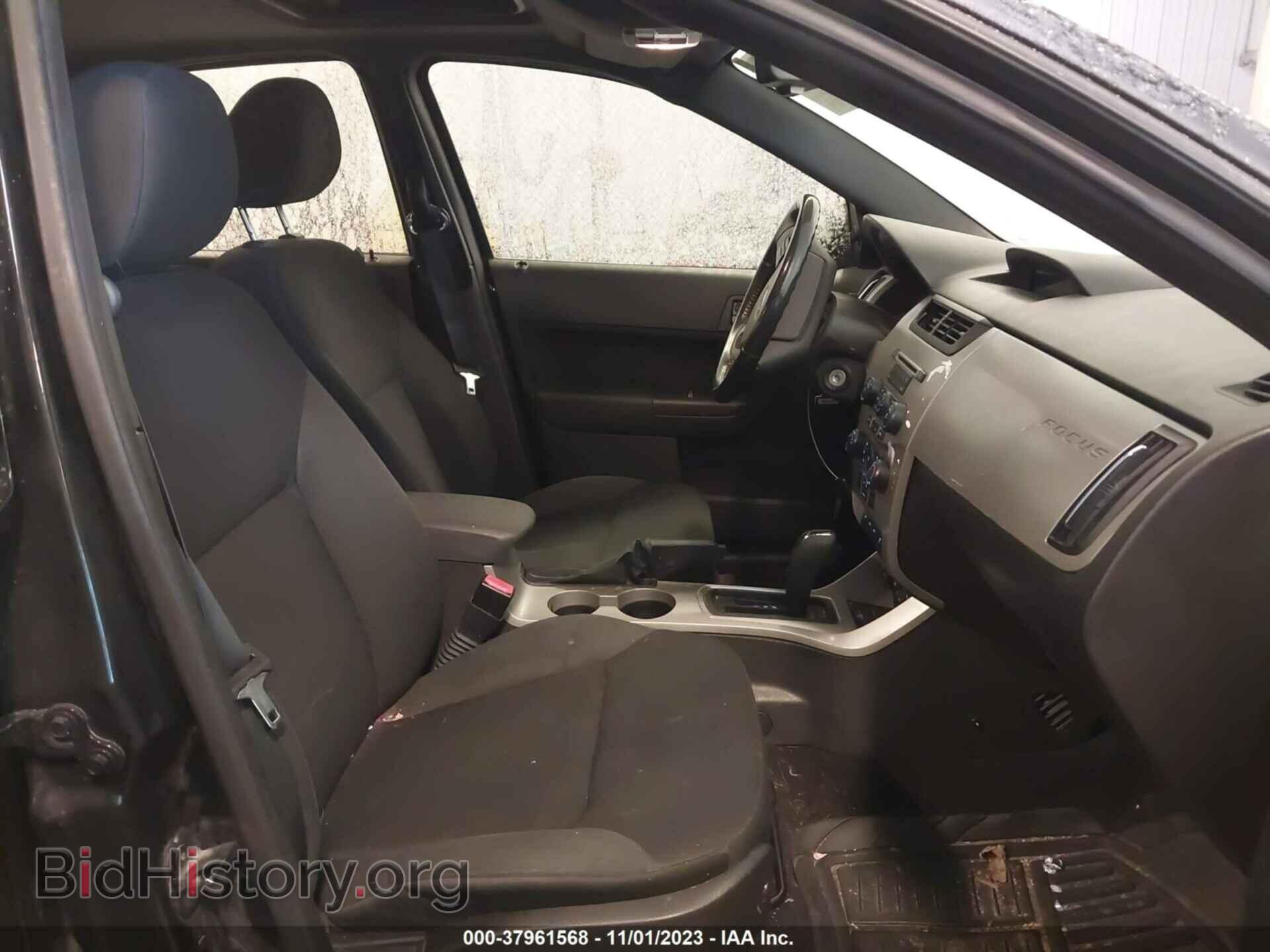 2011 FORD FOCUS - VIN: 1FAHP3GN1BW103208 - Photo 5