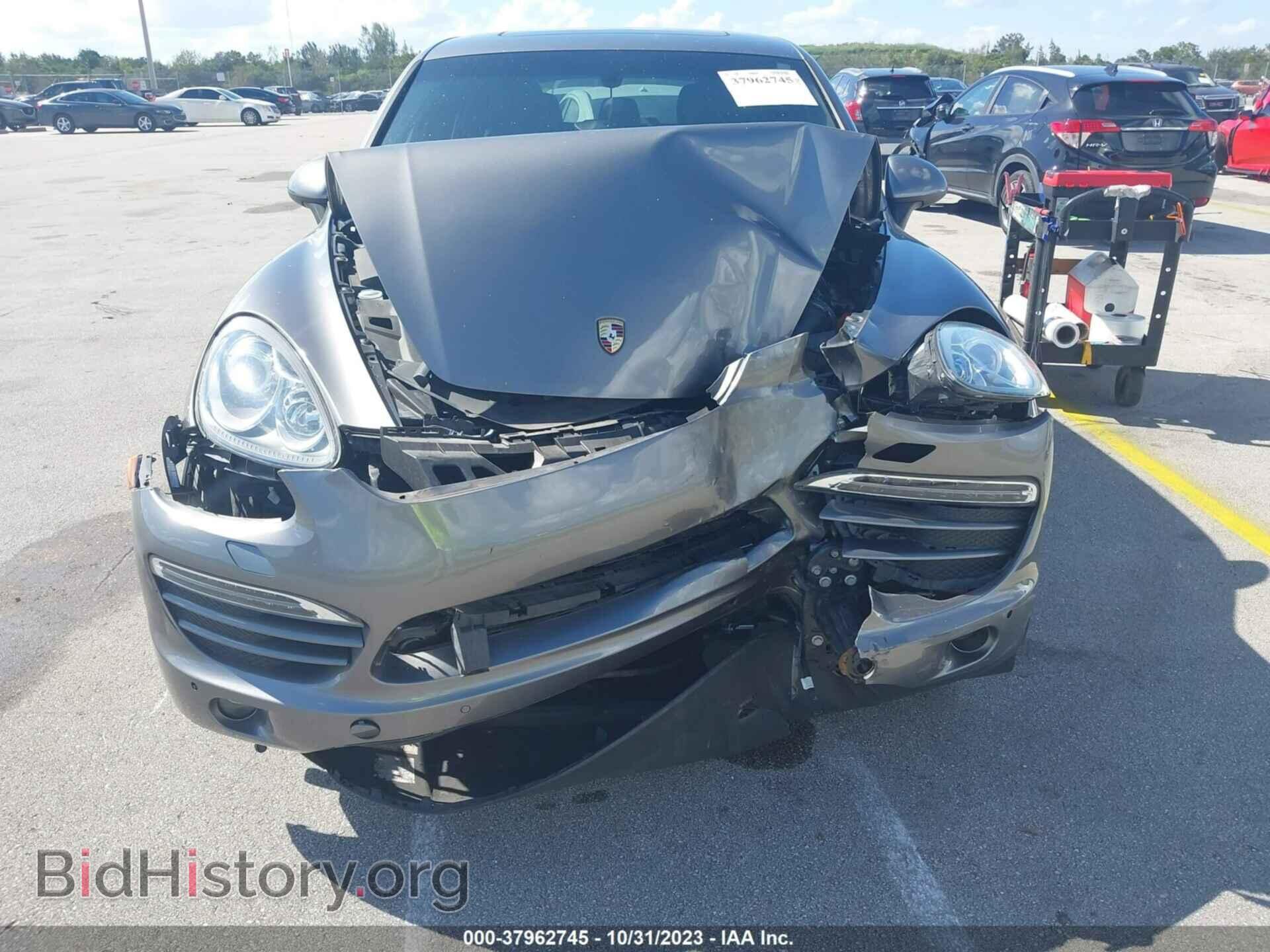 2013 PORSCHE CAYENNE - VIN: WP1AA2A23DLA19089 - Photo 12