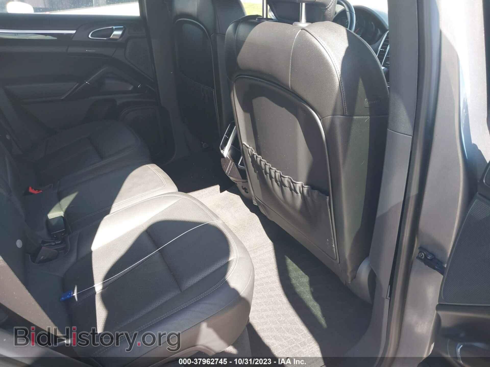 2013 PORSCHE CAYENNE - VIN: WP1AA2A23DLA19089 - Photo 8