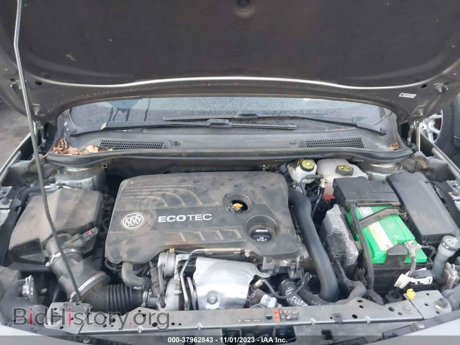 2018 BUICK CASCADA - VIN: W04WH3N5XJG016671 - Фото 10