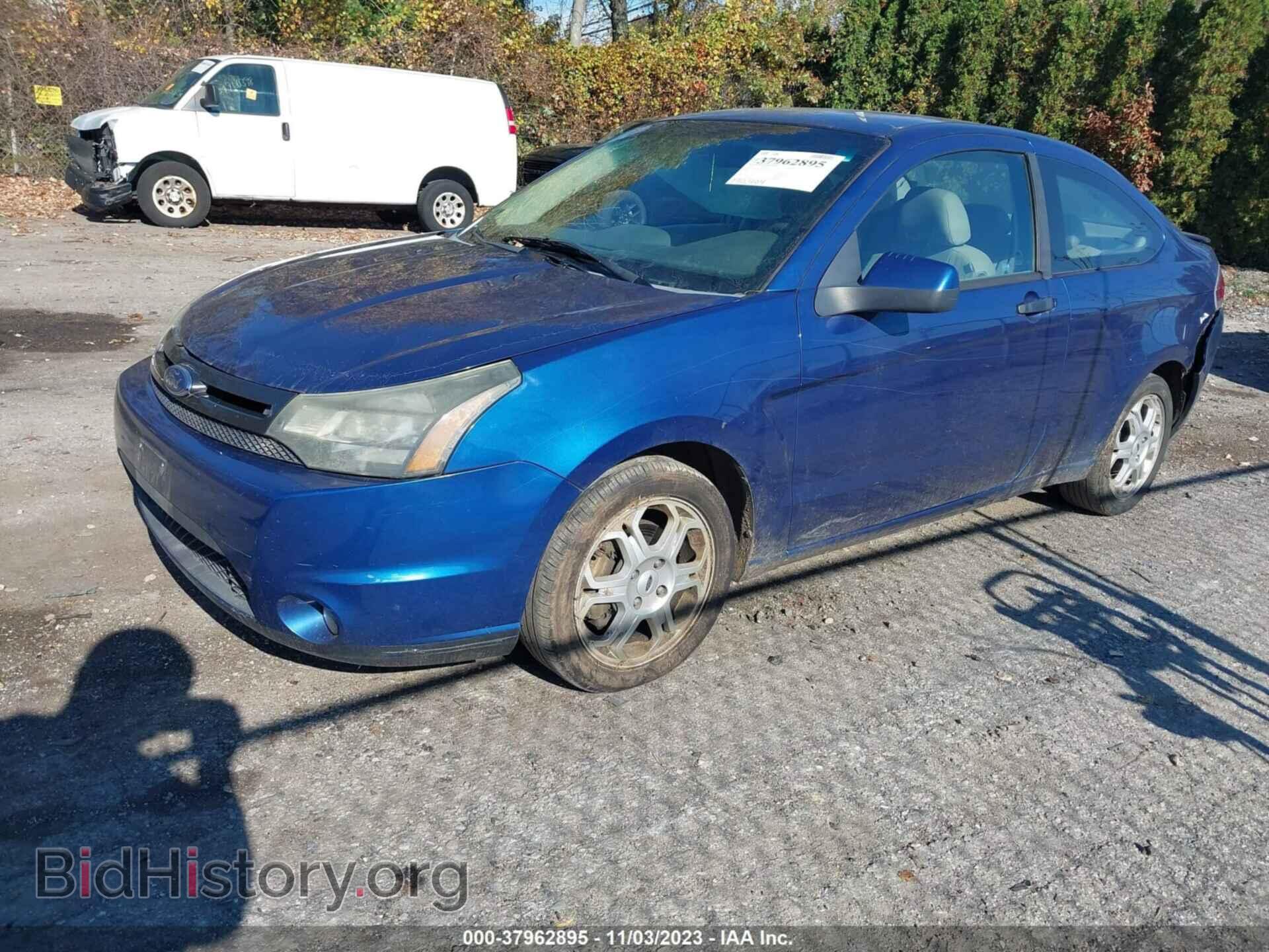 2009 FORD FOCUS - VIN: 1FAHP32N69W190413 - Фото 2