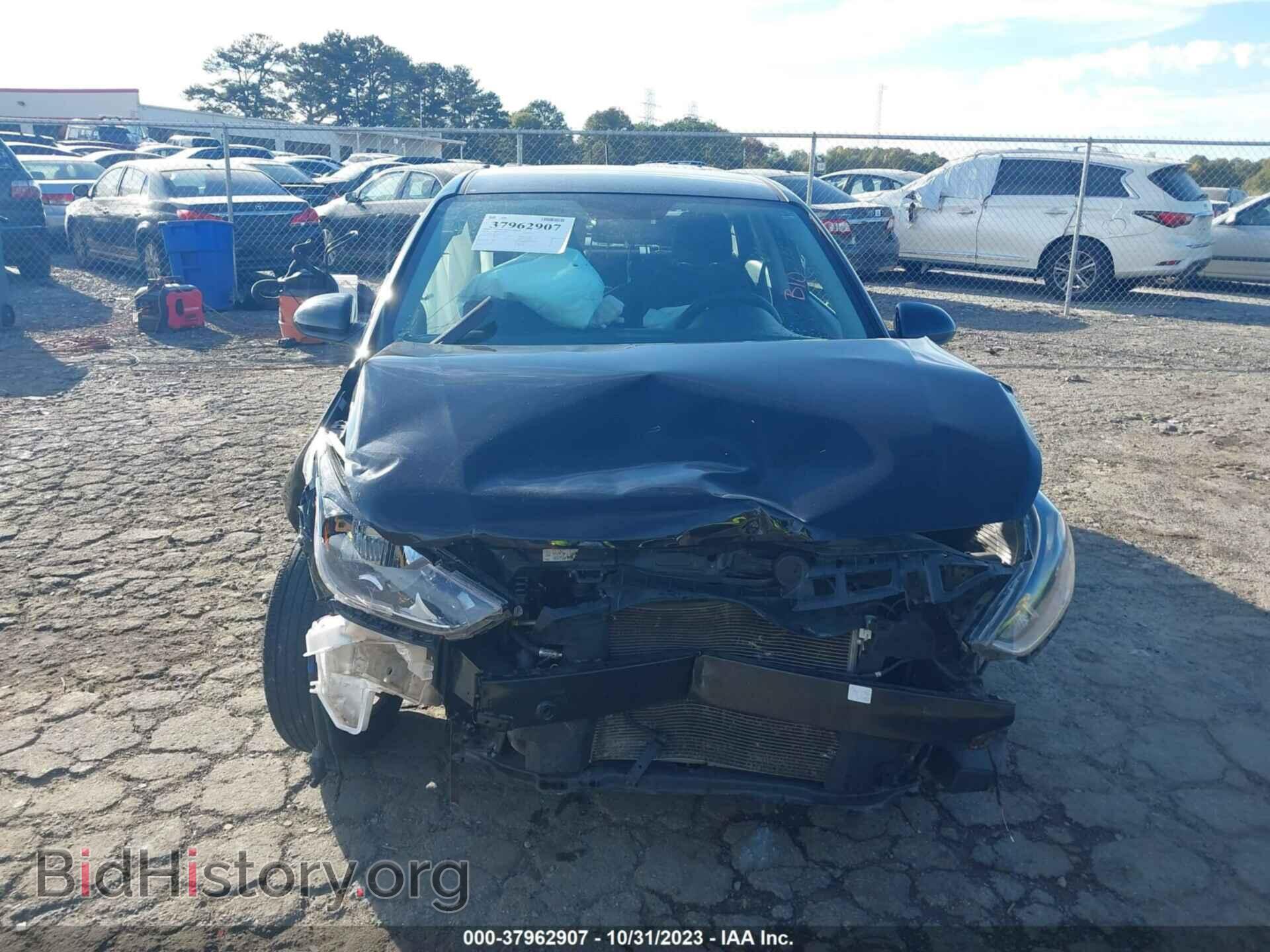 2020 HYUNDAI ACCENT - VIN: 3KPC24A61LE111461 - Фото 6