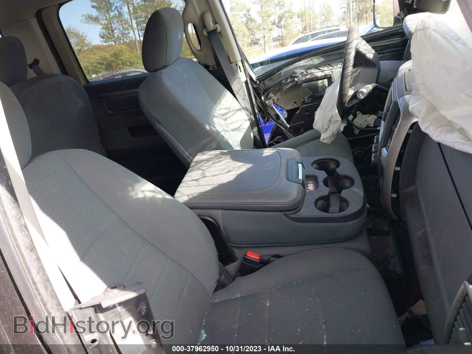 2016 RAM 2500 - VIN: 3C6TR5DT7GG379032 - Фото 5