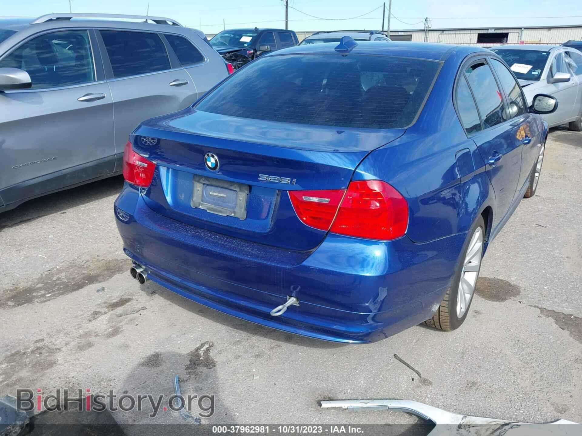 2011 BMW 328I - VIN: WBAPH7C55BE461088 - Фото 4