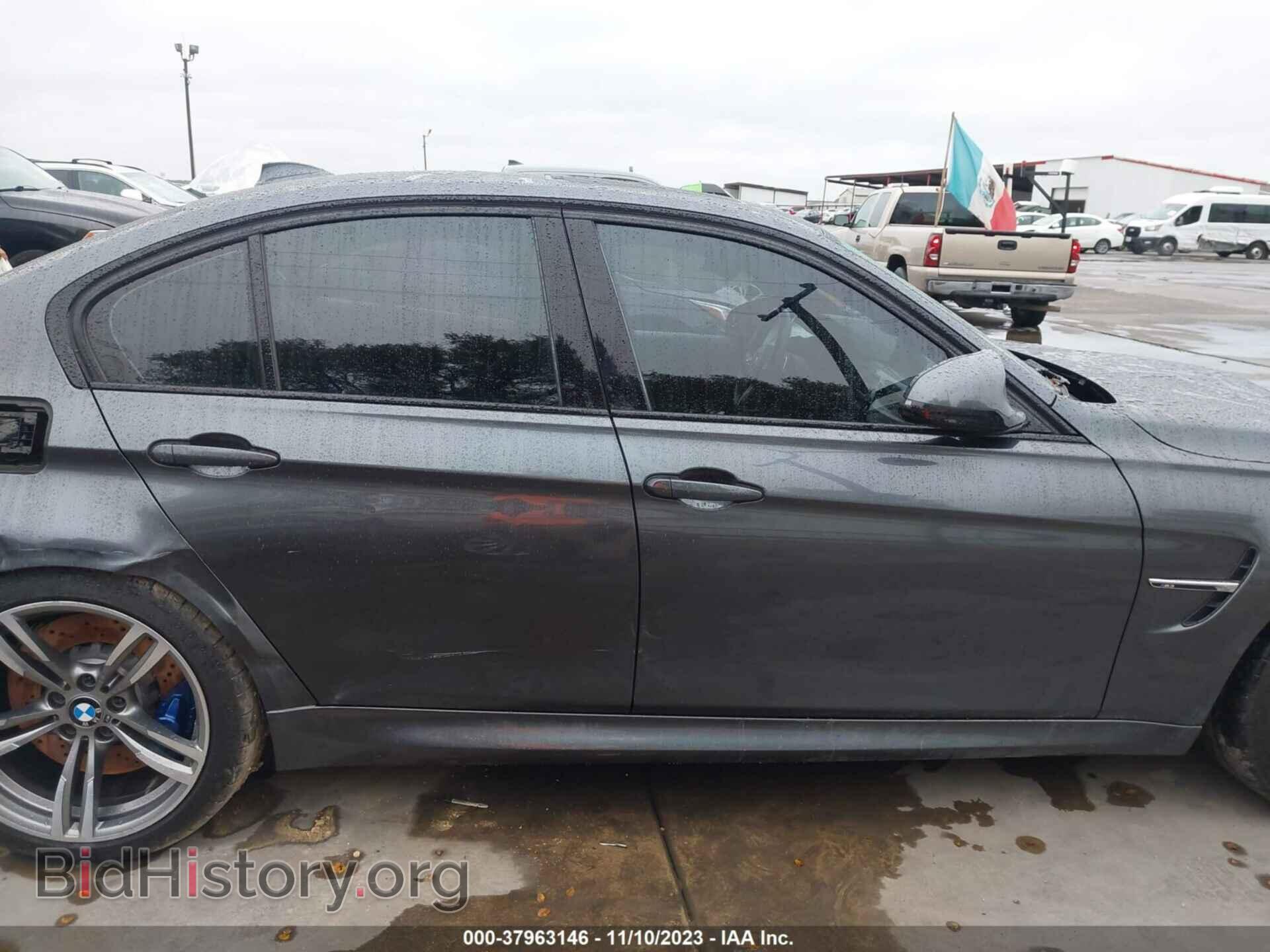 2016 BMW M3 - VIN: WBS8M9C59G5D31588 - Фото 12