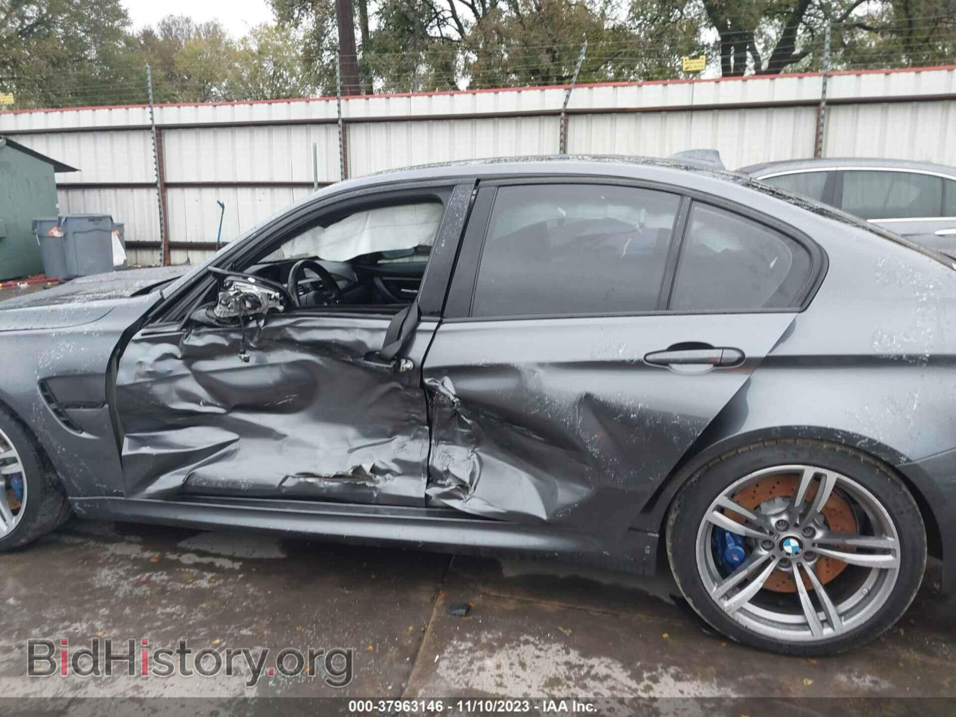 2016 BMW M3 - VIN: WBS8M9C59G5D31588 - Фото 13