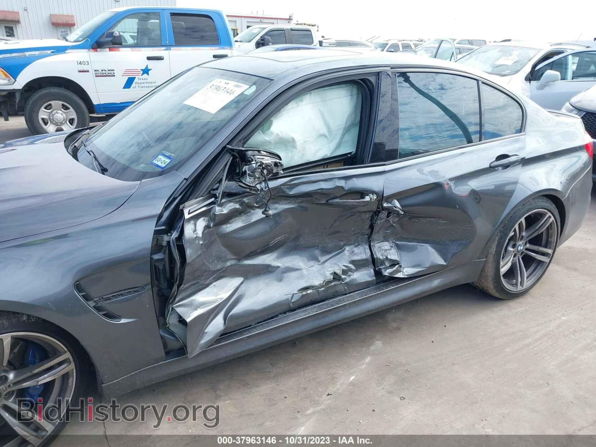 2016 BMW M3 - VIN: WBS8M9C59G5D31588 - Фото 6