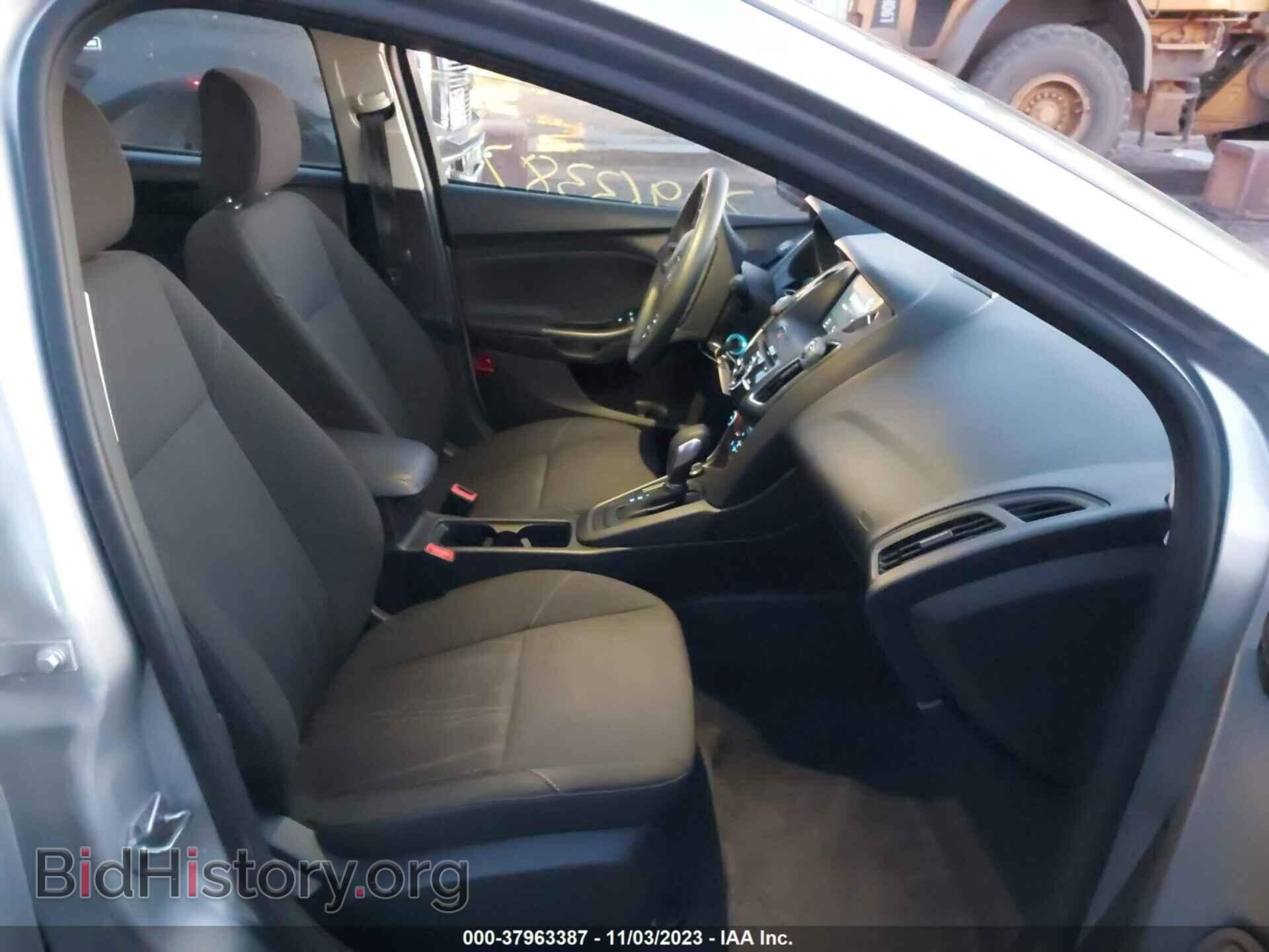 2017 FORD FOCUS - VIN: 1FADP3M23HL337272 - Photo 5
