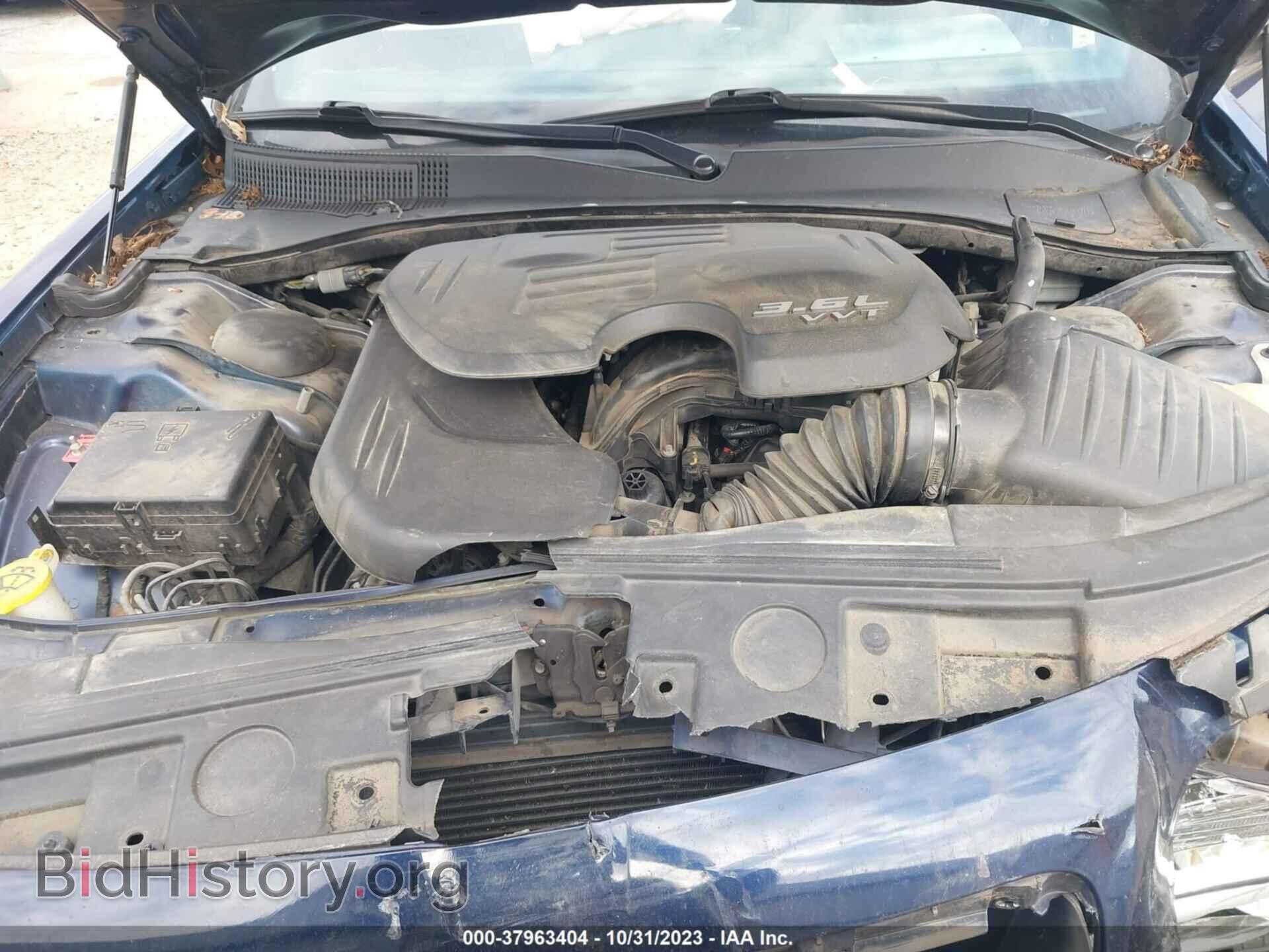 2014 CHRYSLER 300C - VIN: 2C3CCAEG7EH255297 - Фото 10