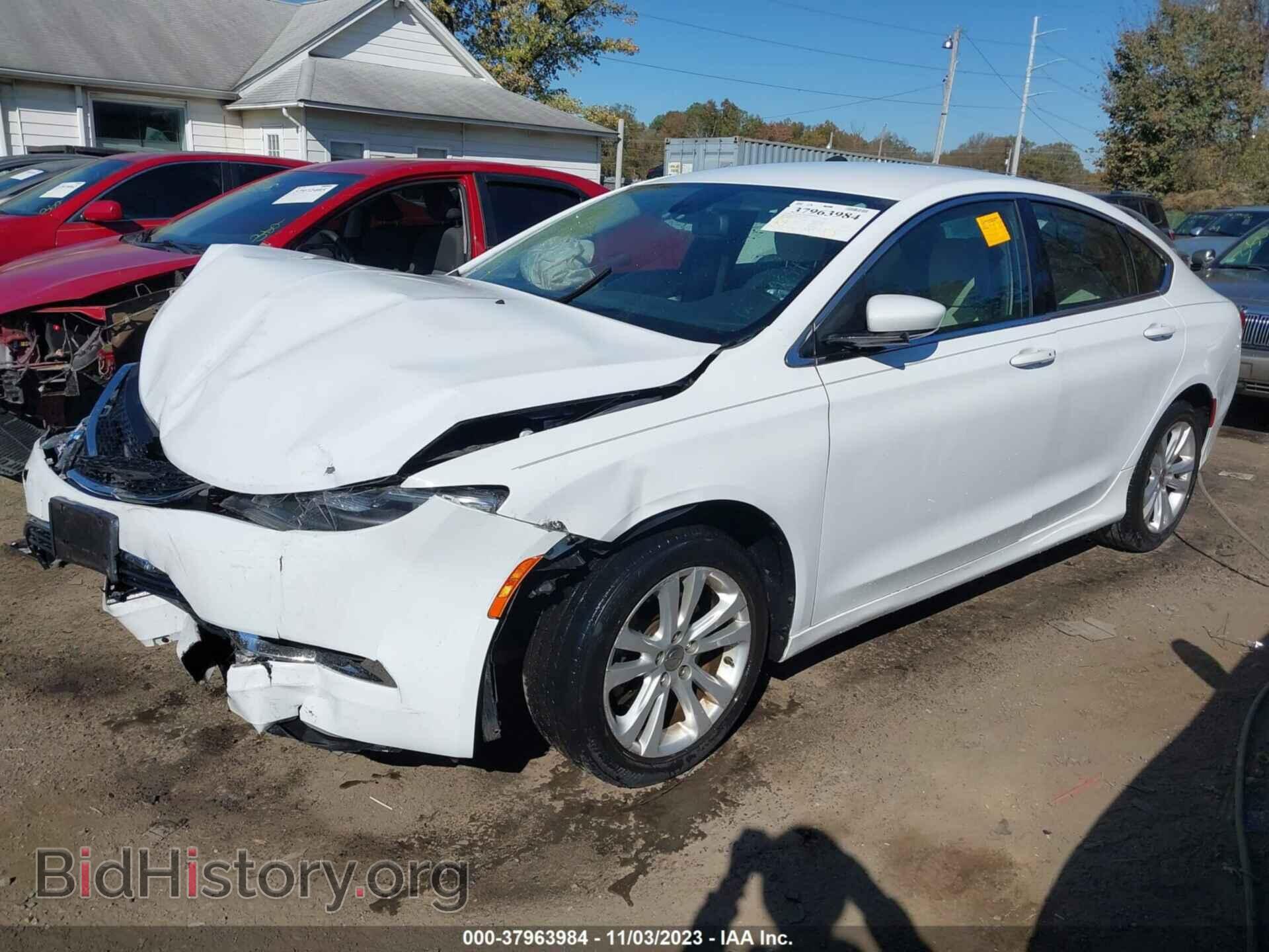 2016 CHRYSLER 200 - VIN: 1C3CCCAB7GN119994 - Фото 2