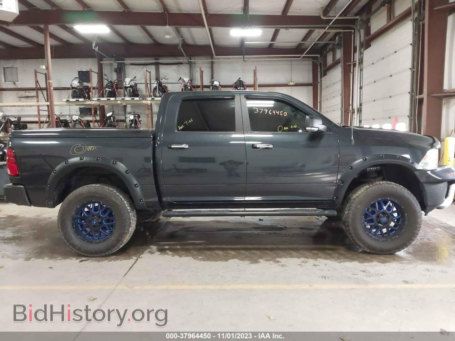 2017 RAM 1500 - VIN: 3C6RR7LT0HG525716 - Фото 13