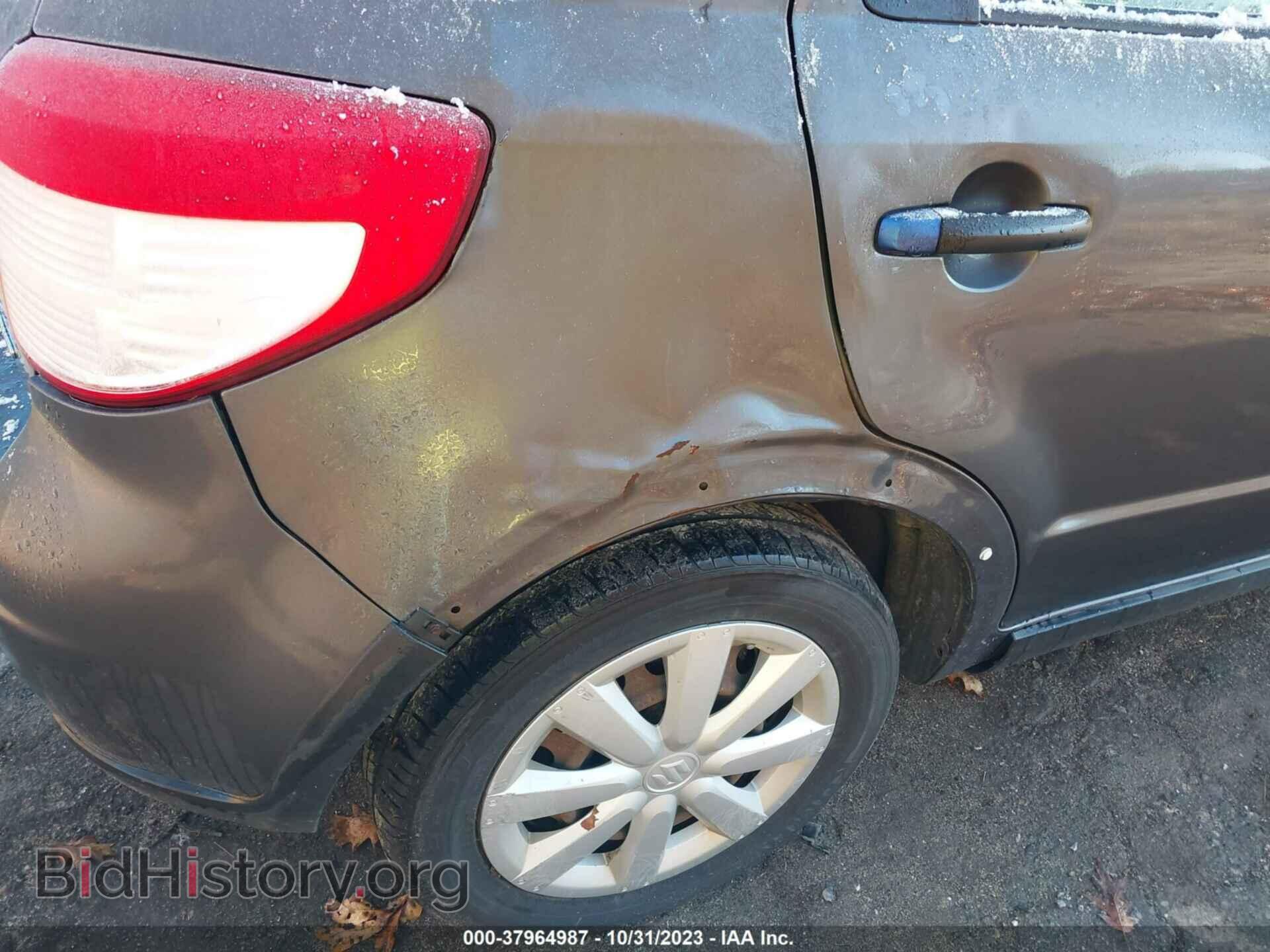2011 SUZUKI SX4 - VIN: JS2YB5A32B6302074 - Photo 6