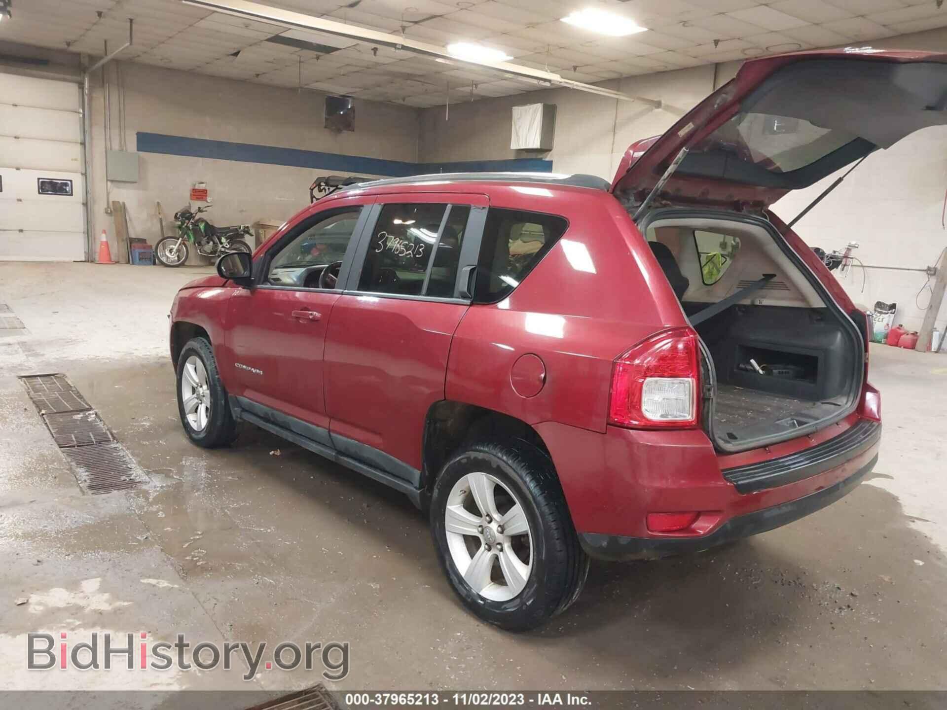 2011 JEEP COMPASS - VIN: 1J4NF1FB0BD193887 - Photo 3