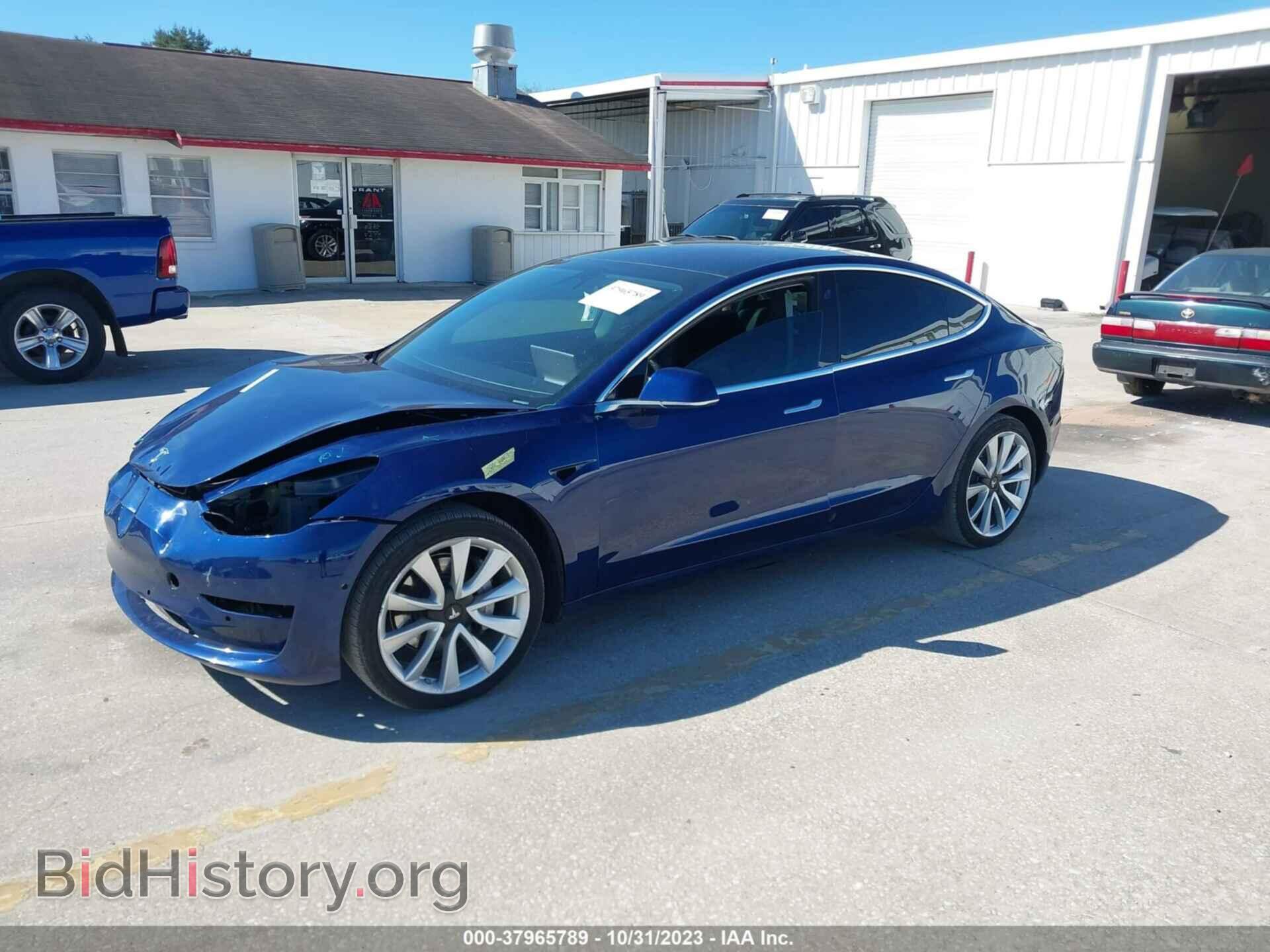2018 TESLA MODEL 3 - VIN: 5YJ3E1EAXJF164204 - Фото 2
