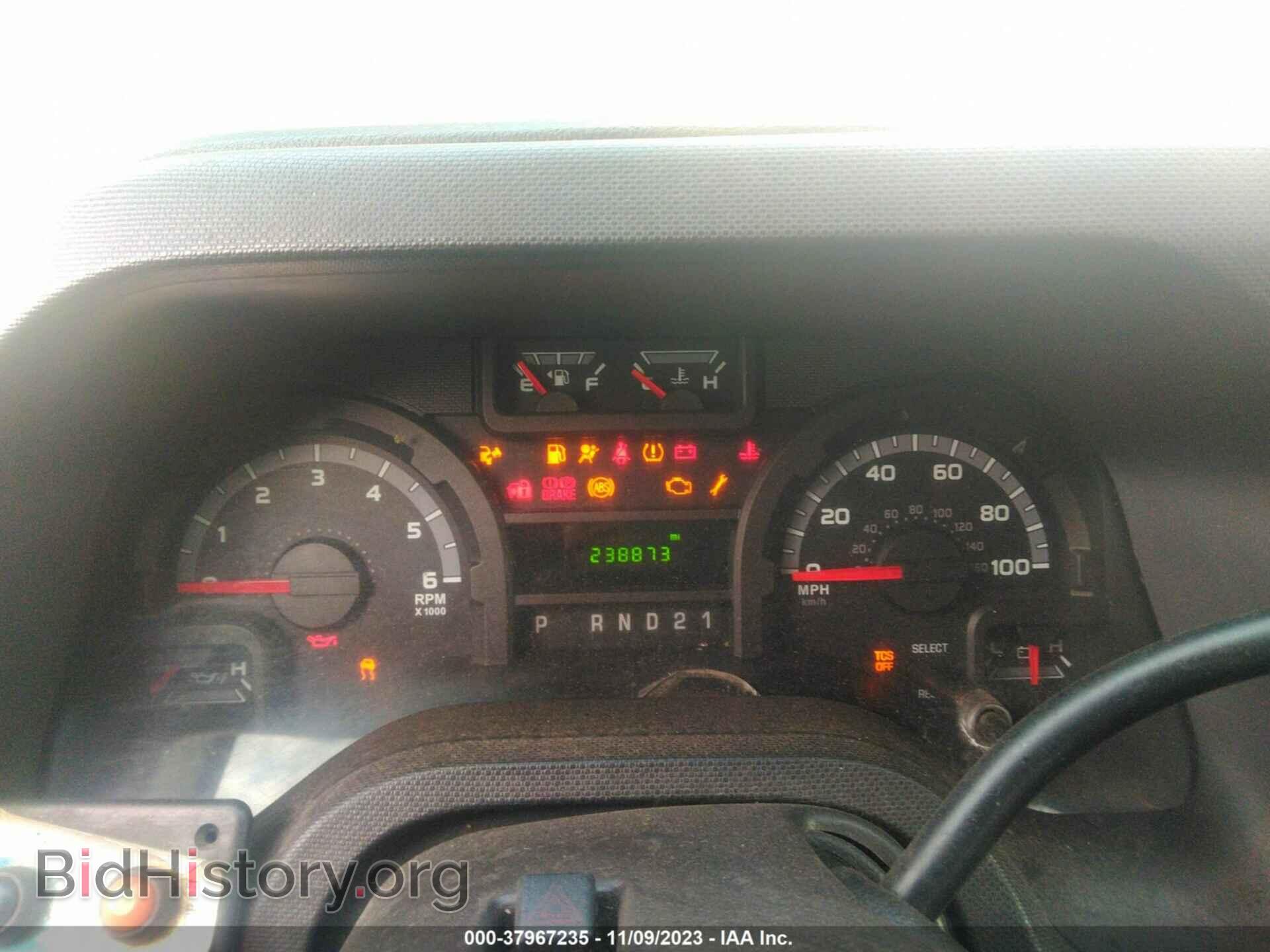 2011 FORD E-250 - VIN: 1FTNE2EW3BDA55358 - Фото 7
