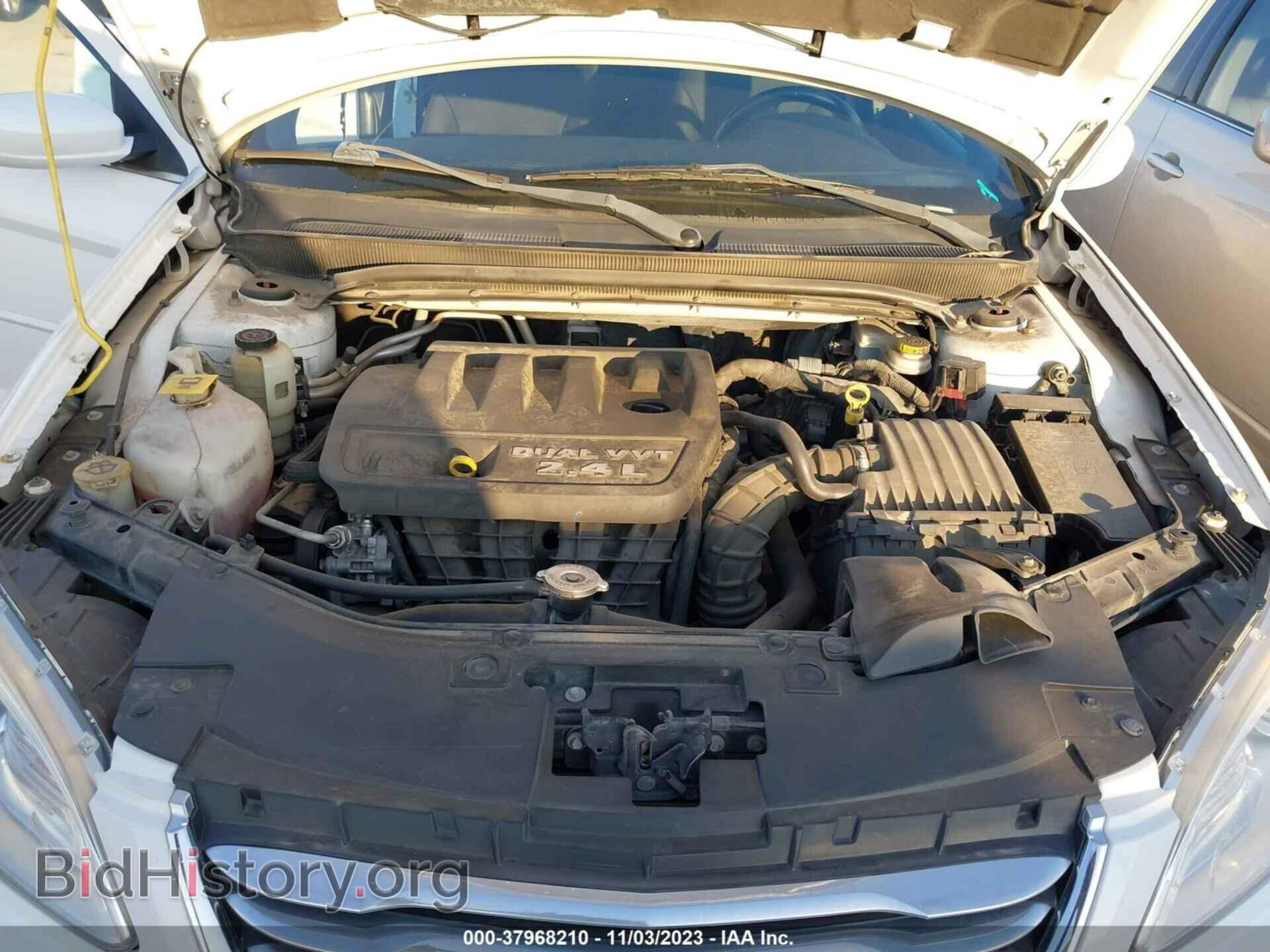 2013 CHRYSLER 200 - VIN: 1C3CCBBB9DN732123 - Фото 10