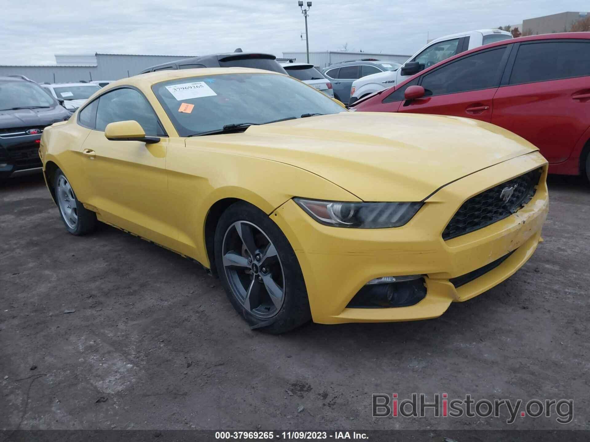 Photo 1FA6P8AM7F5388609 - FORD MUSTANG 2015