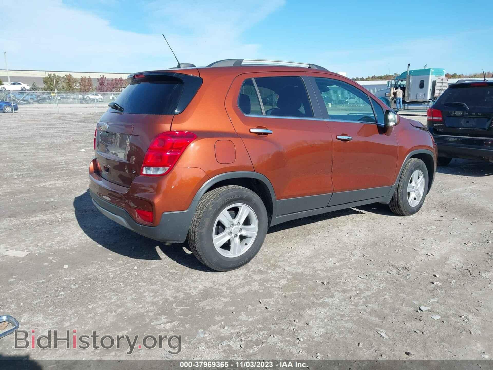 2019 CHEVROLET TRAX - VIN: 3GNCJLSB3KL282142 - Photo 4