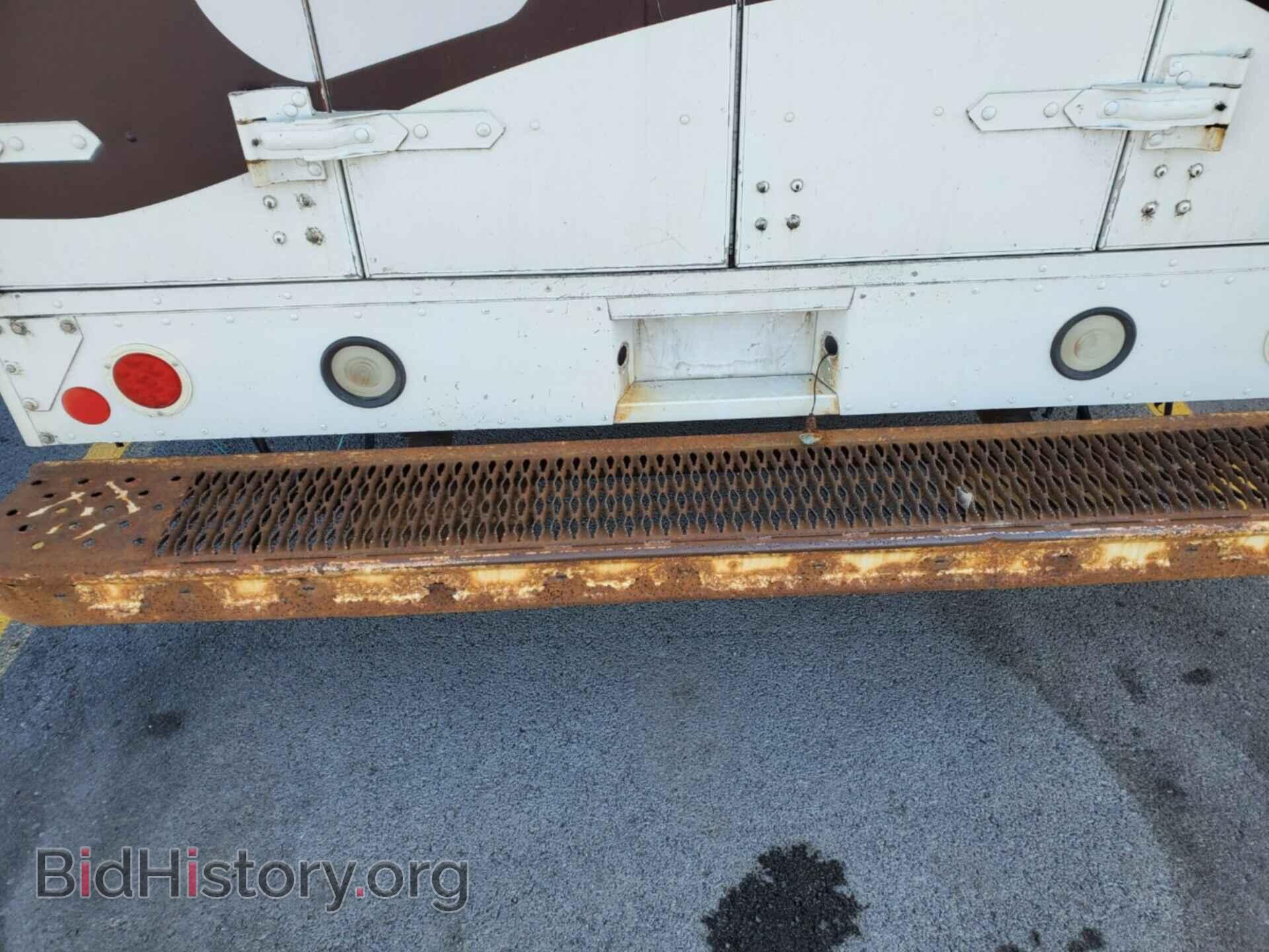 2011 FORD ECONOLINE - VIN: 1FC2E3KL8BDA42172 - Фото 11