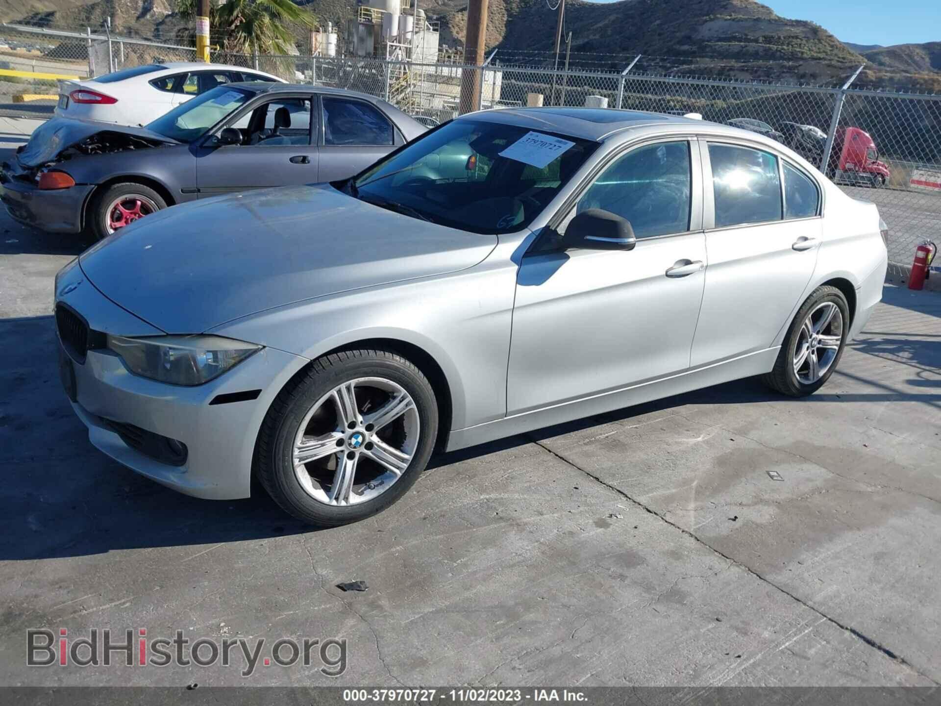 2012 BMW 328I - VIN: WBA3C1C59CF434370 - Фото 2