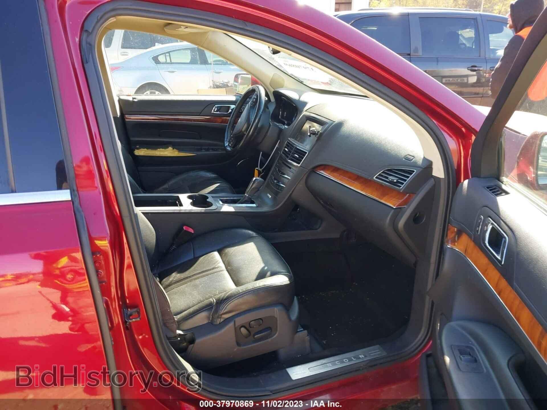2013 LINCOLN MKT - VIN: 2LMHJ5FK3DBL51754 - Фото 5