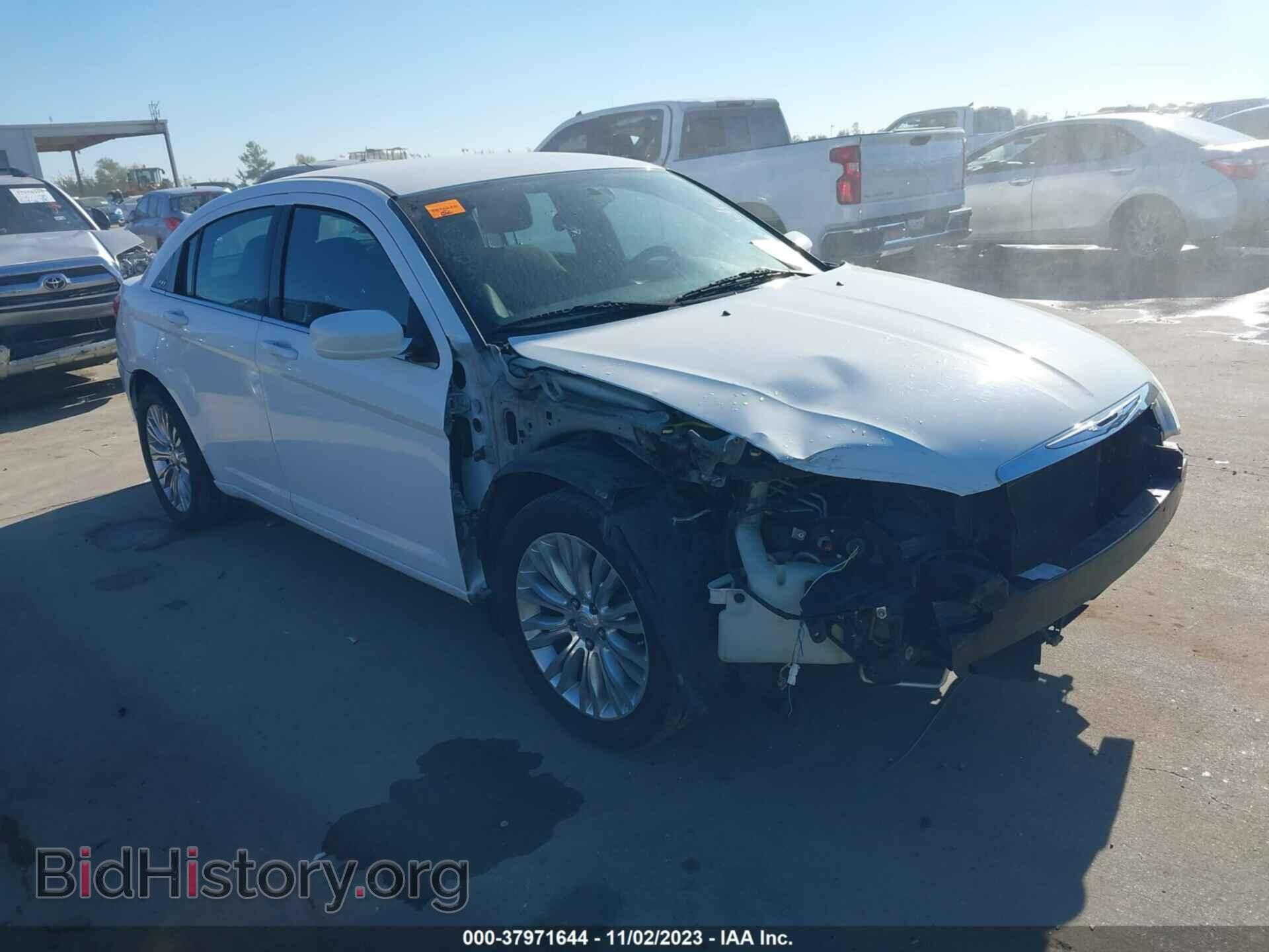 Фотография 1C3CCBAB2CN149411 - CHRYSLER 200 2012
