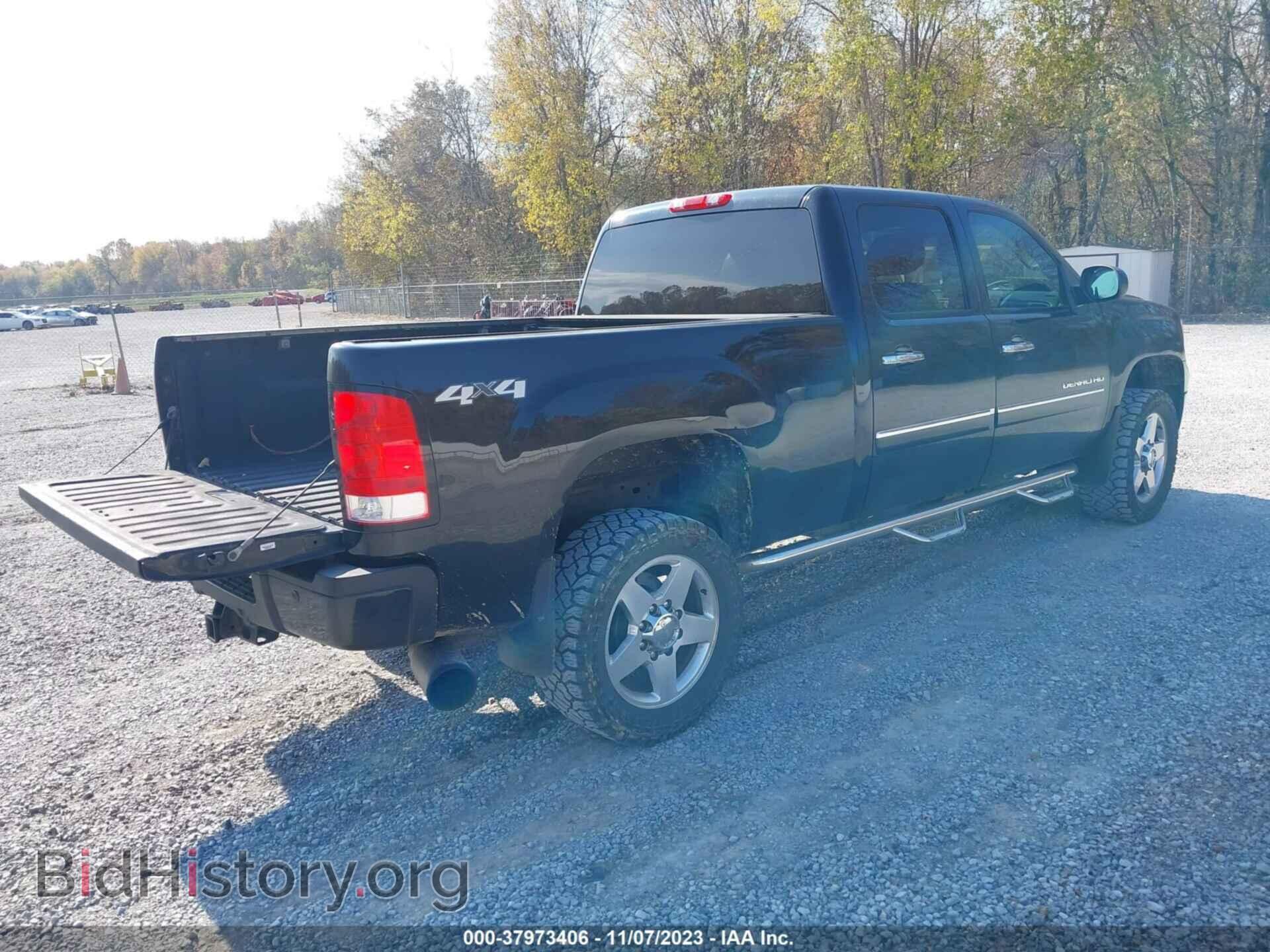 2014 GMC SIERRA 2500HD - VIN: 1GT125E85EF175715 - Фото 4