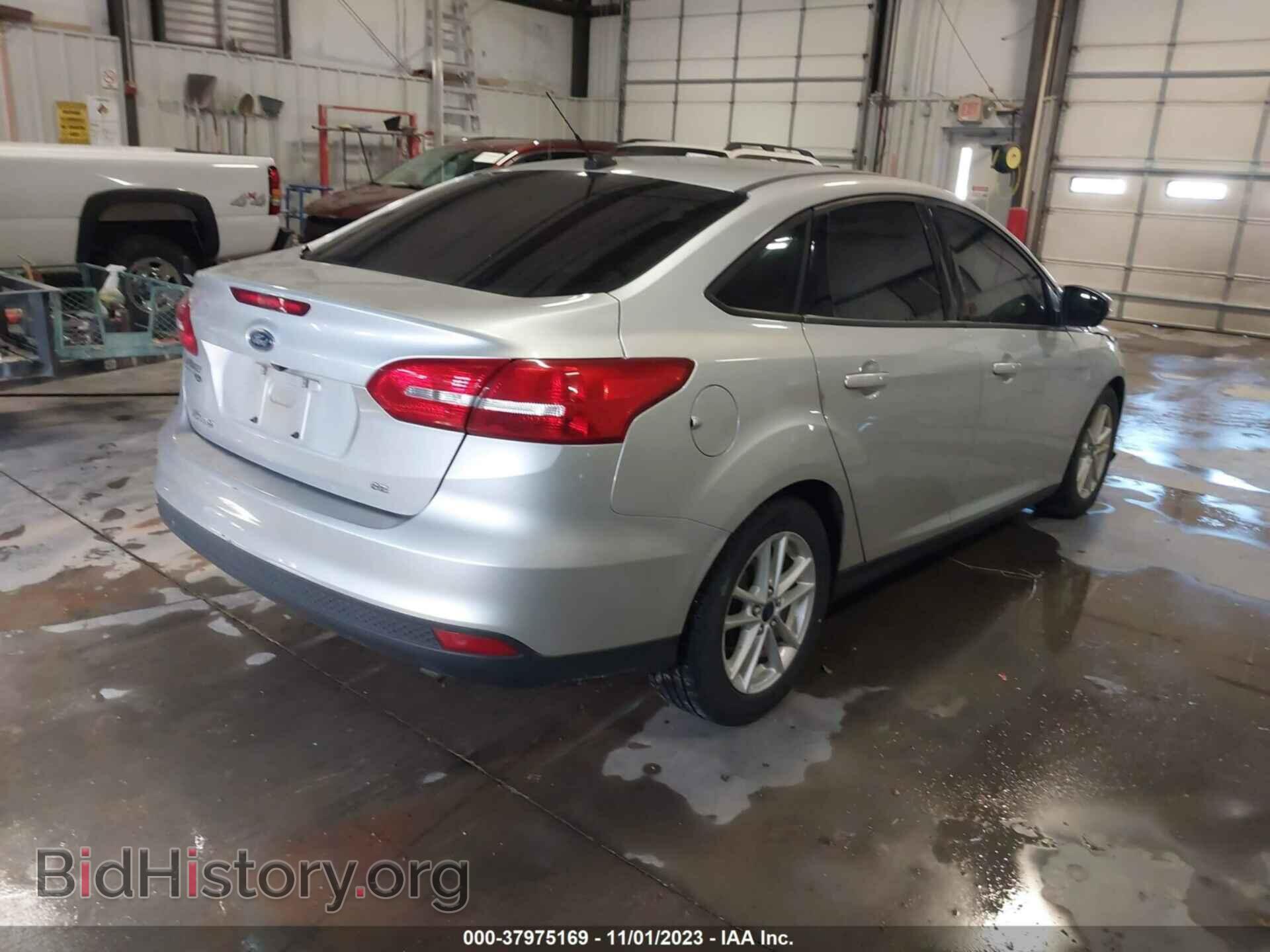 2016 FORD FOCUS - VIN: 1FADP3F2XGL271993 - Photo 4
