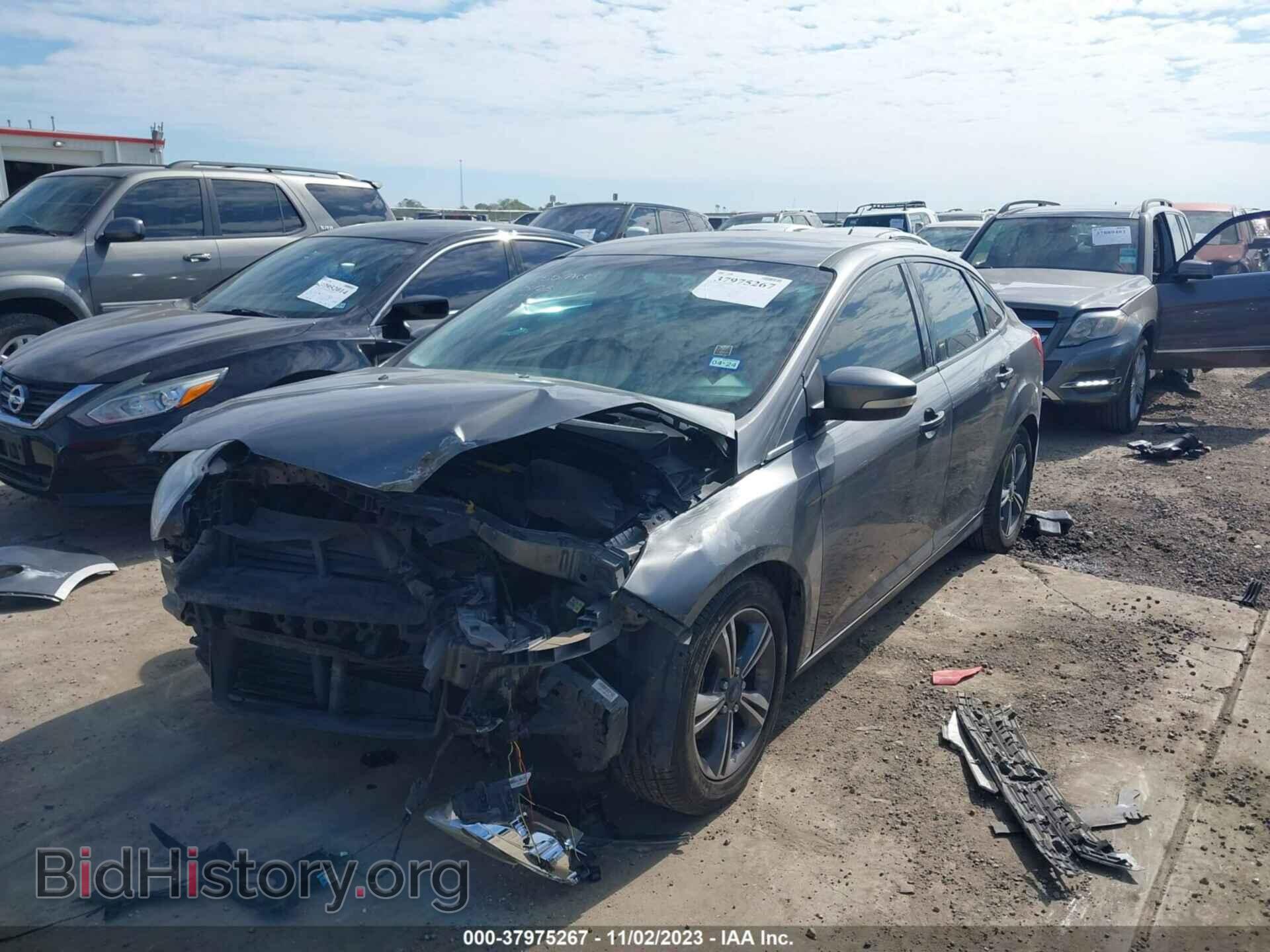 2014 FORD FOCUS - VIN: 1FADP3F24EL281058 - Фото 2