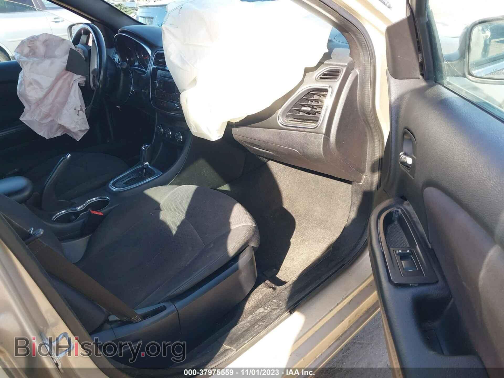 2013 CHRYSLER 200 - VIN: 1C3CCBBBXDN762974 - Фото 5