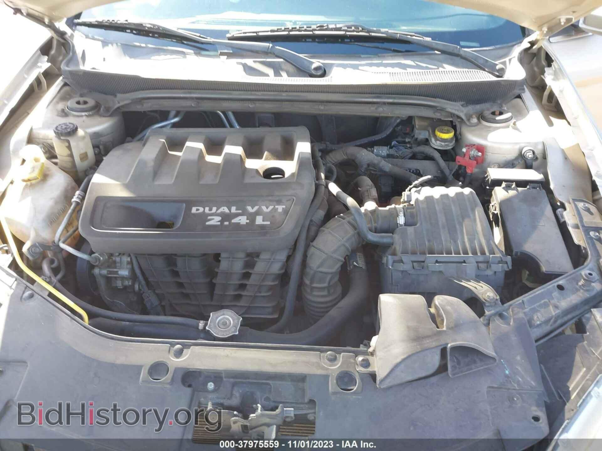 2013 CHRYSLER 200 - VIN: 1C3CCBBBXDN762974 - Фото 10