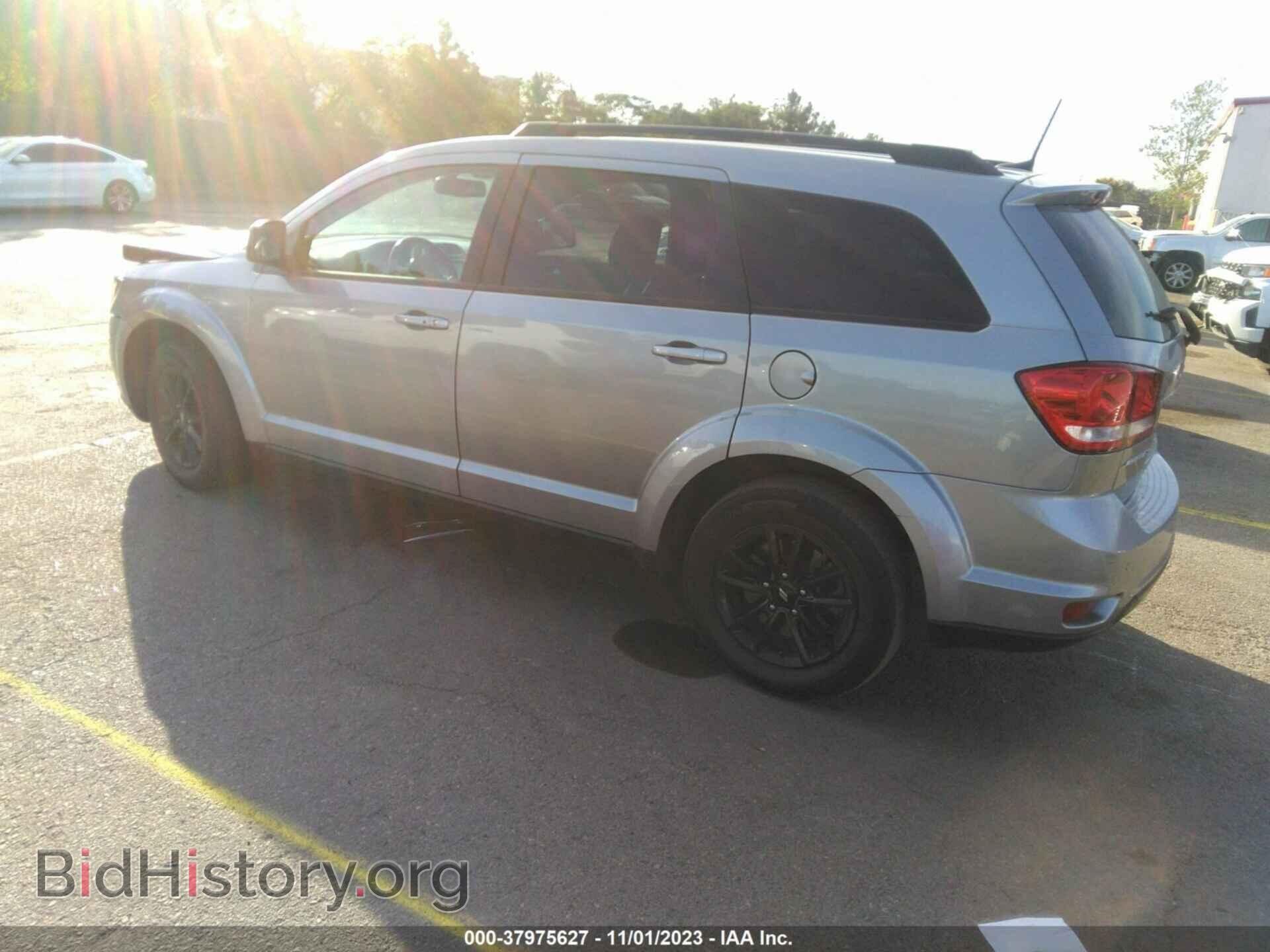 2019 DODGE JOURNEY - VIN: 3C4PDCBB2KT796811 - Фото 3