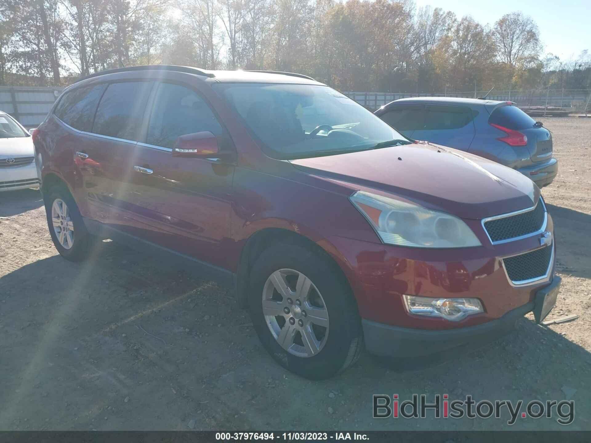 Photo 1GNKVJED7BJ197328 - CHEVROLET TRAVERSE 2011