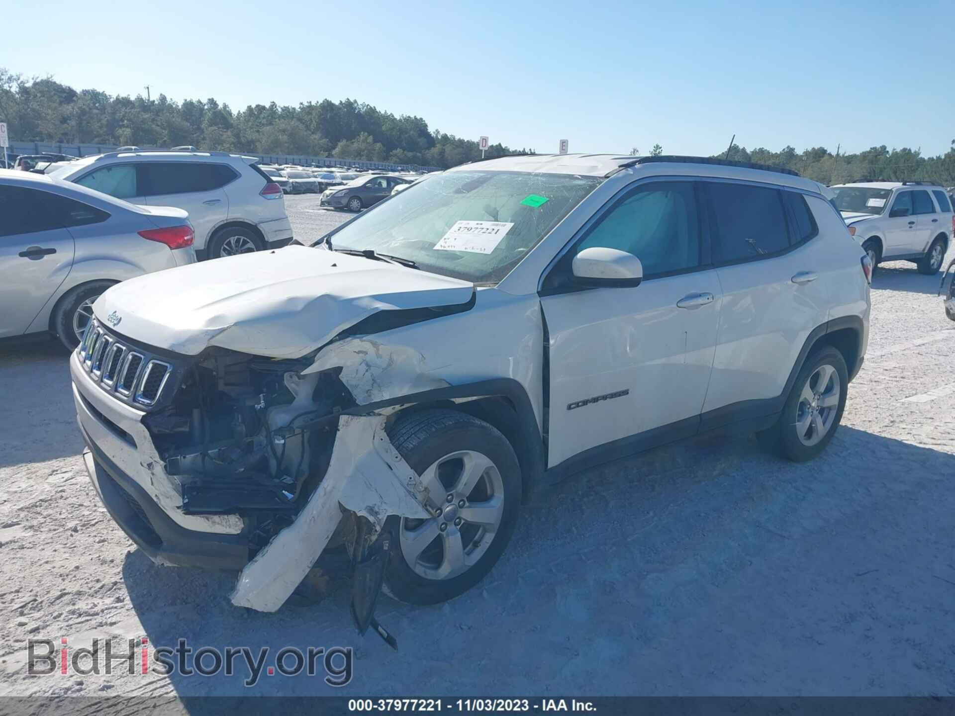 2020 JEEP COMPASS - VIN: 3C4NJCBB7LT153033 - Фото 2